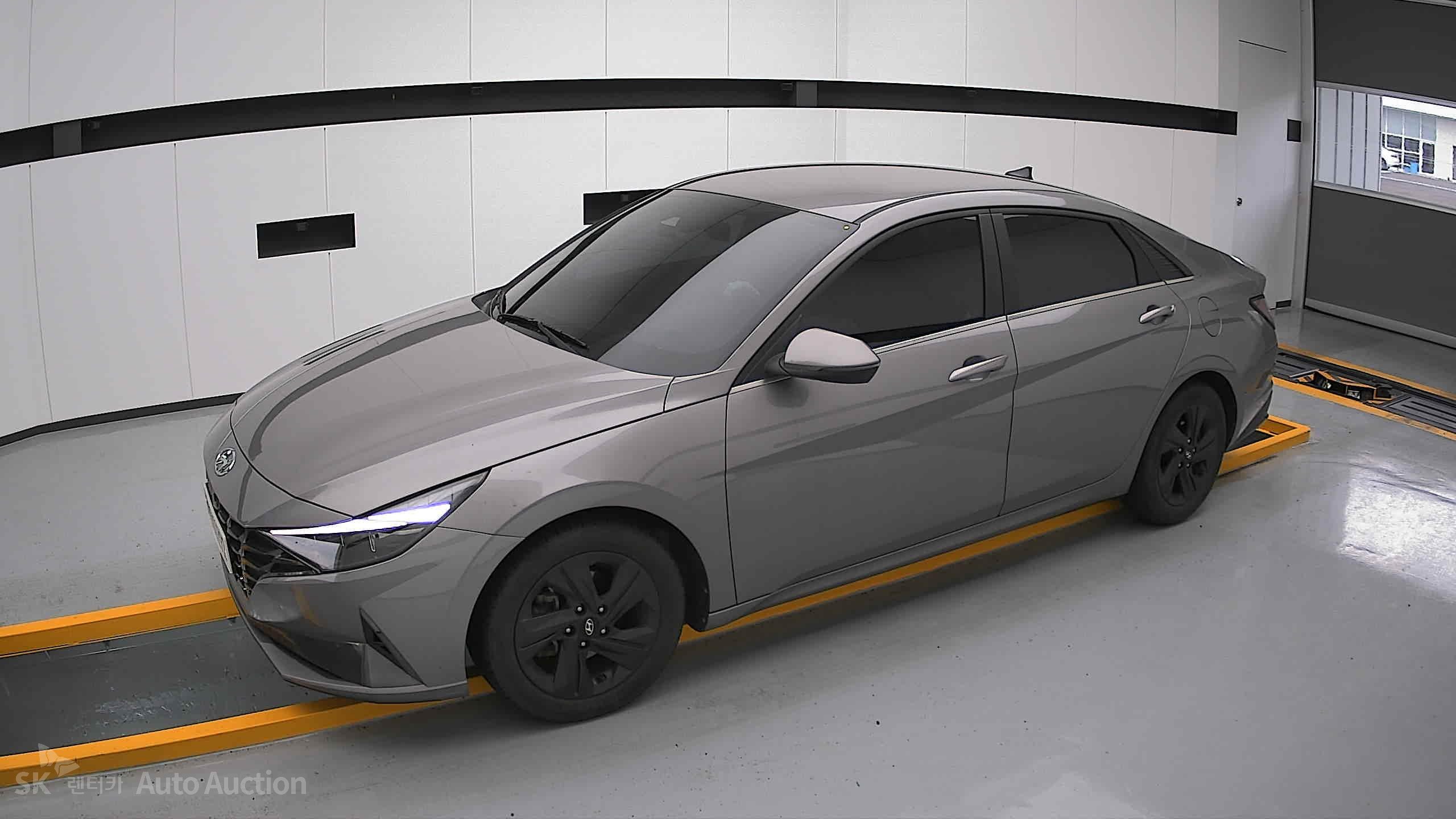 2022 - hyundai avante