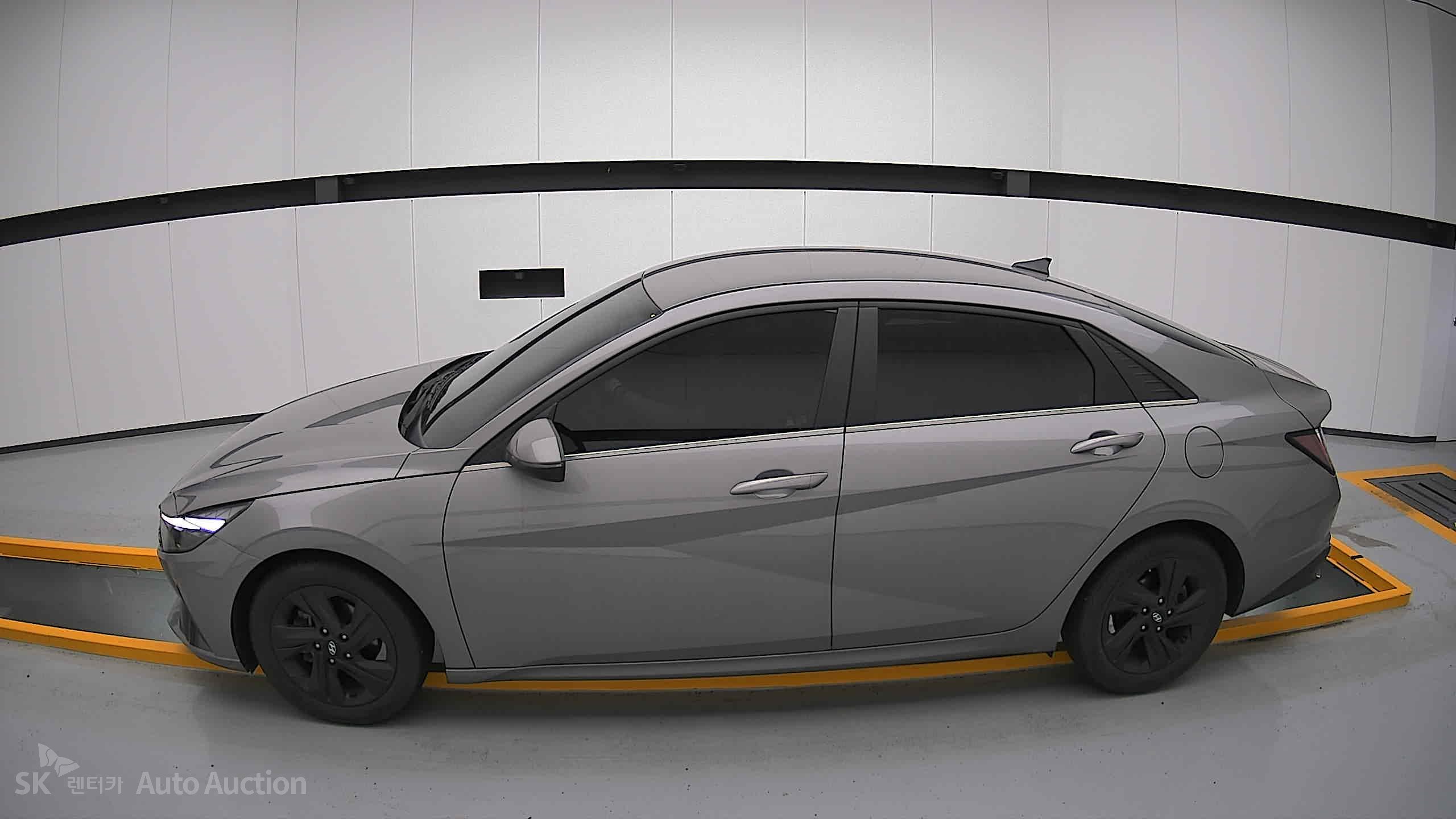 2022 - hyundai avante