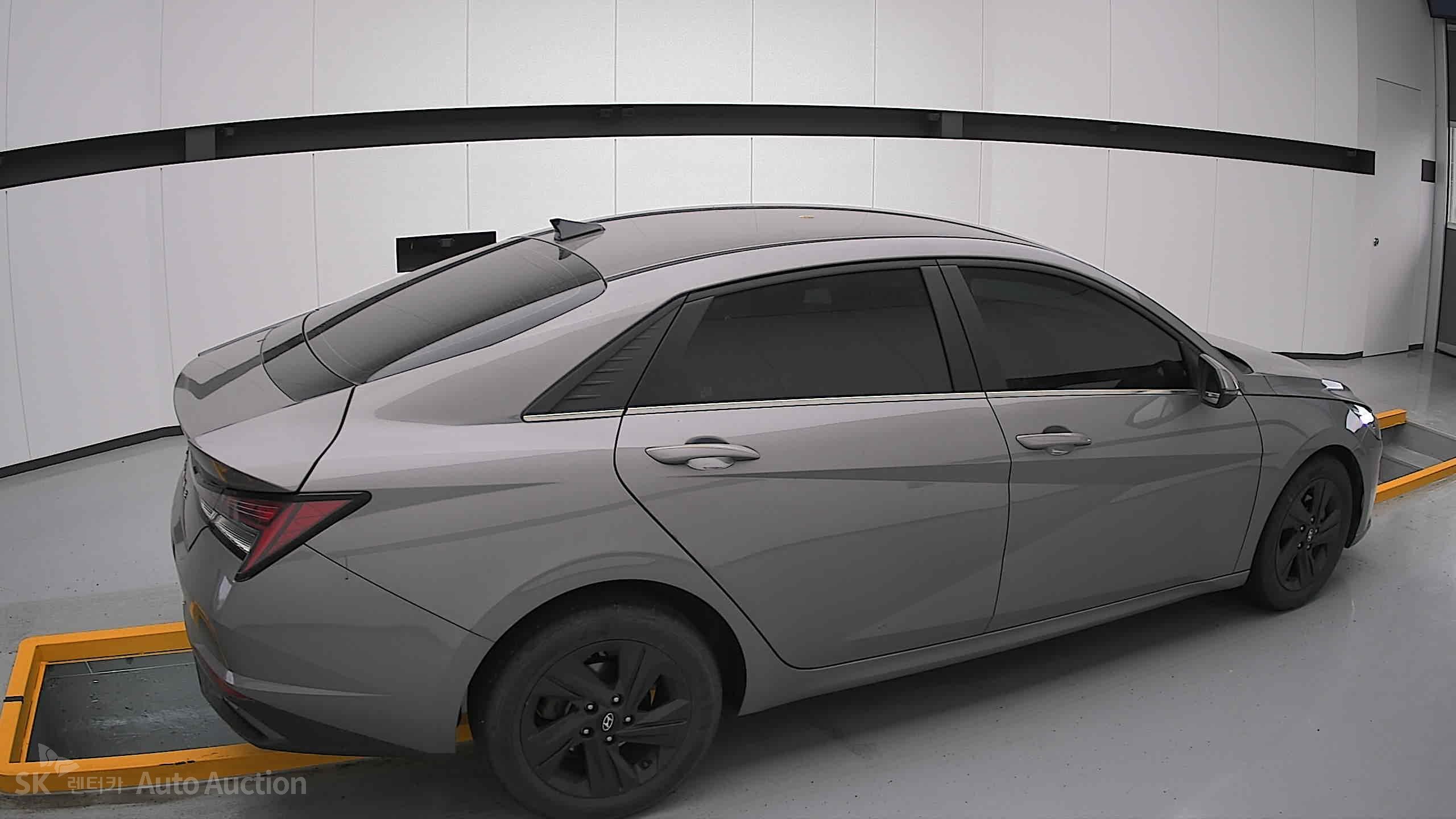 2022 - hyundai avante
