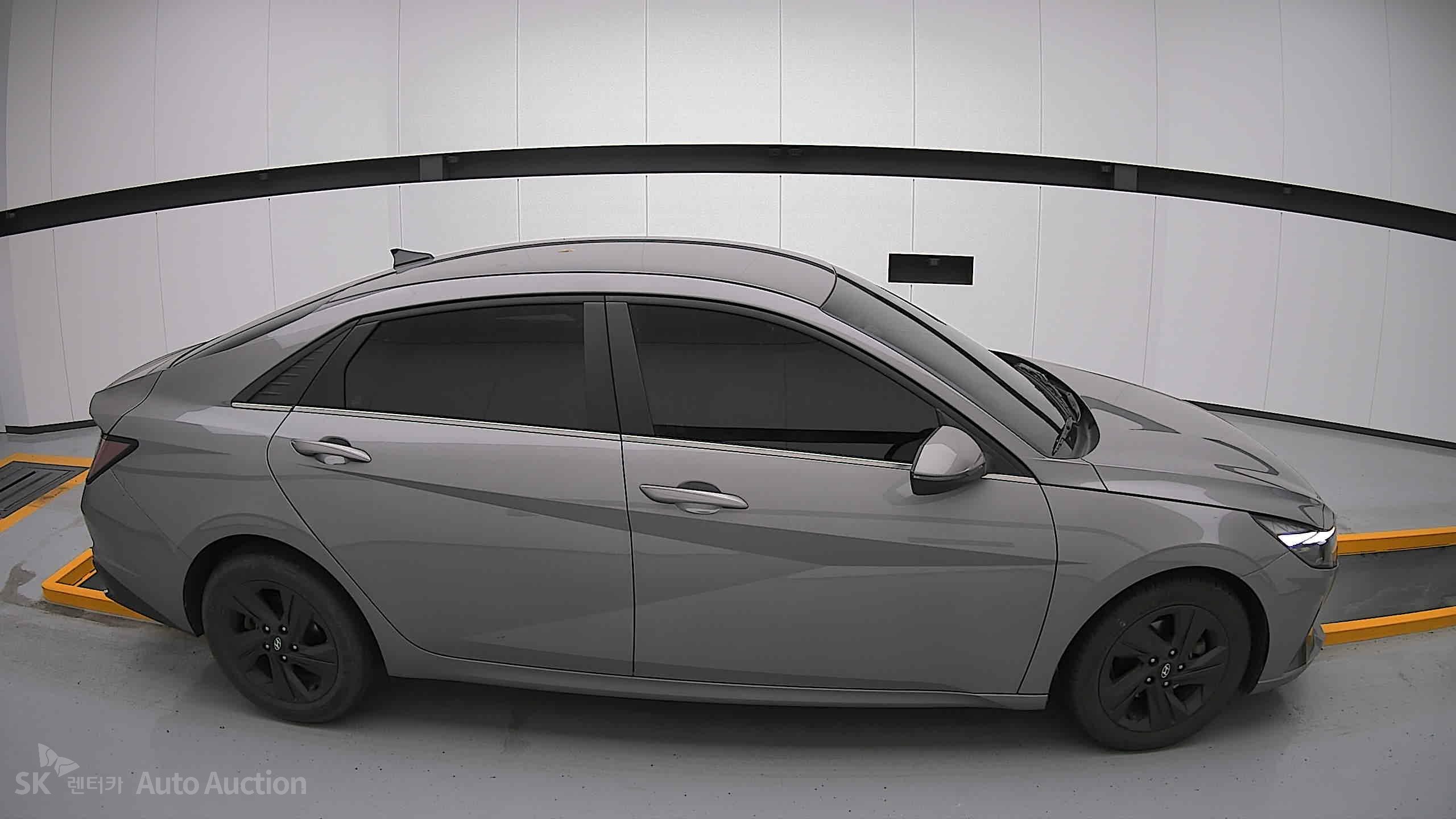 2022 - hyundai avante