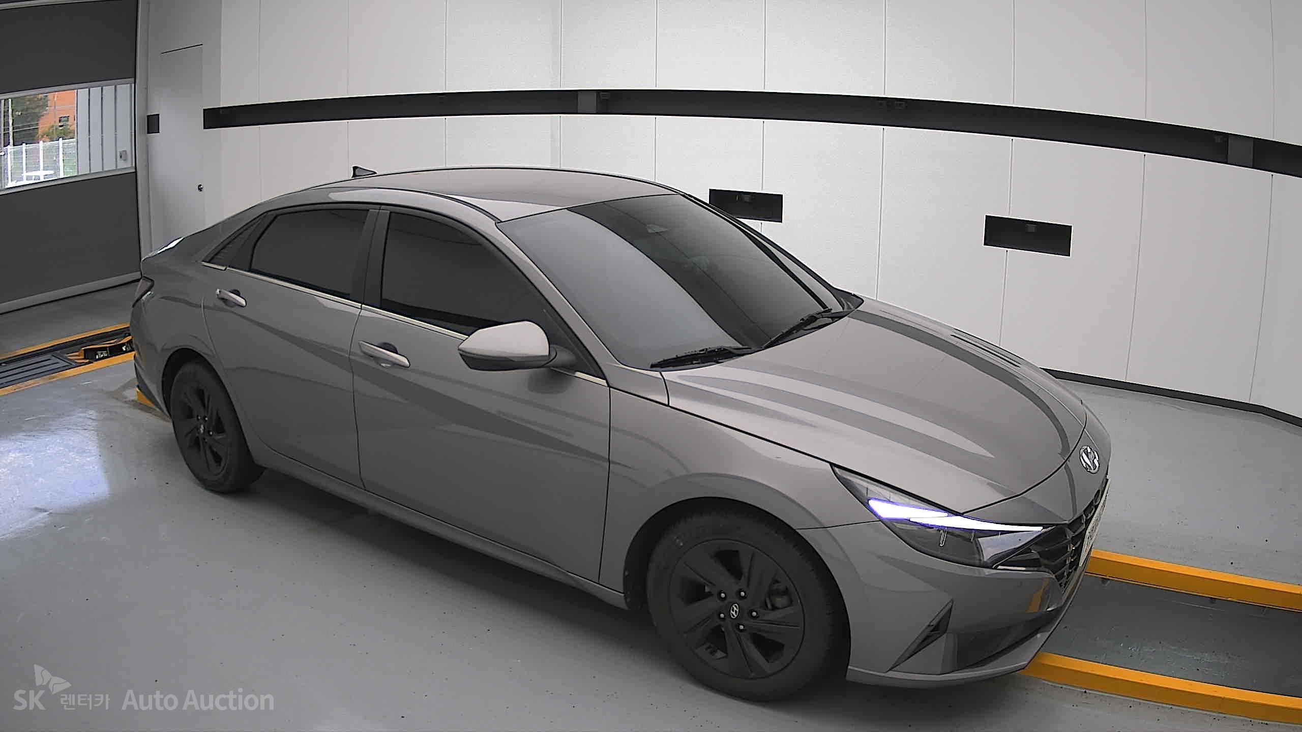 2022 - hyundai avante