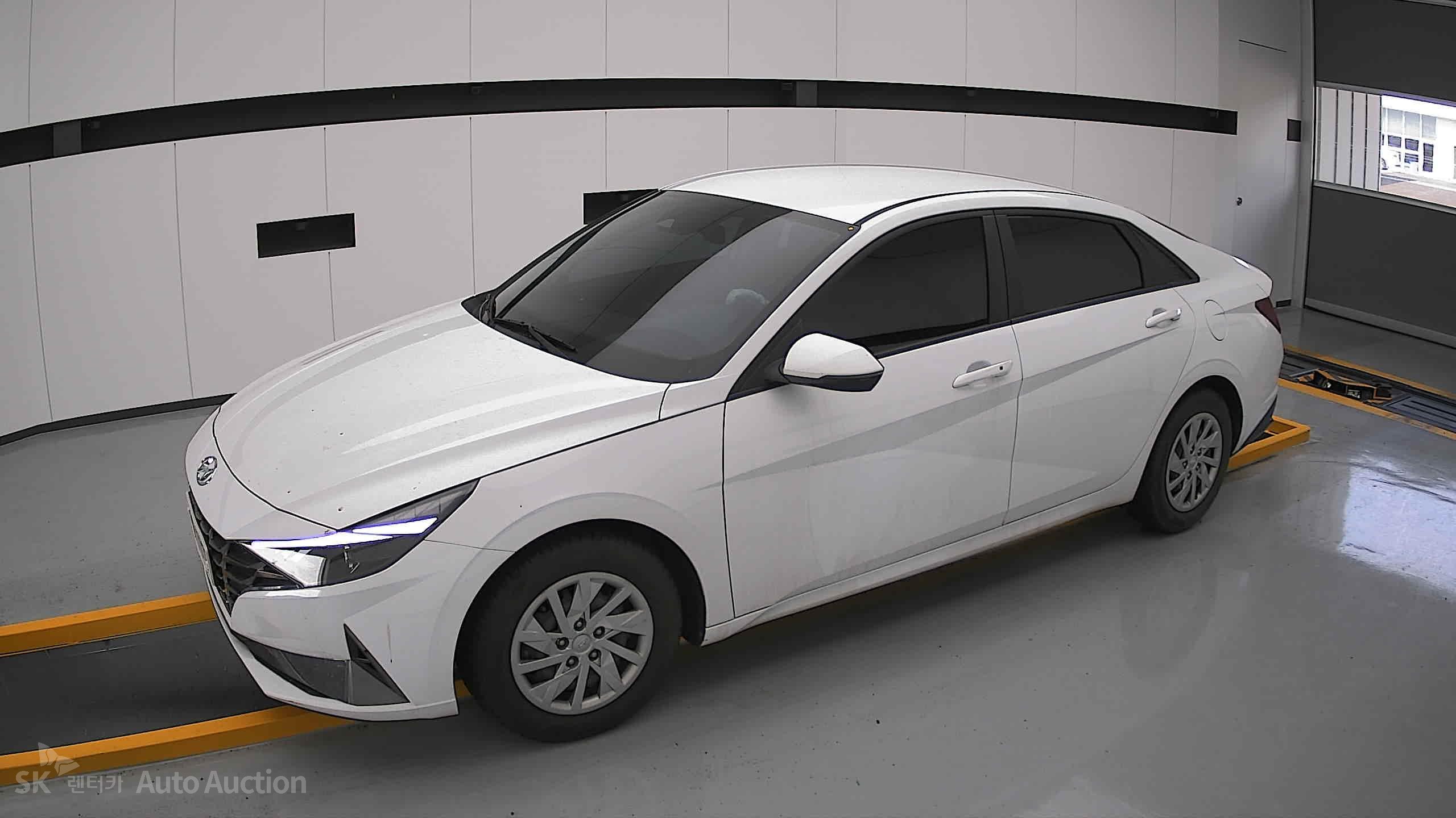 2022 - hyundai avante