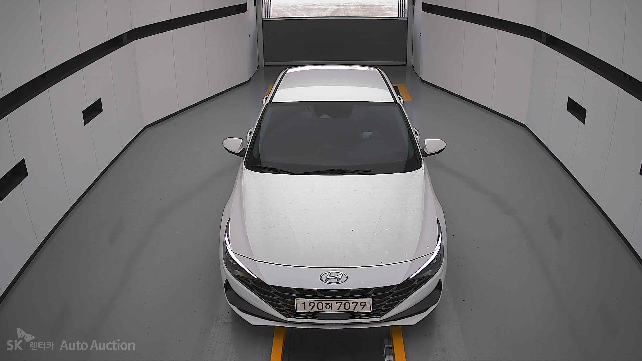 2022 - hyundai avante