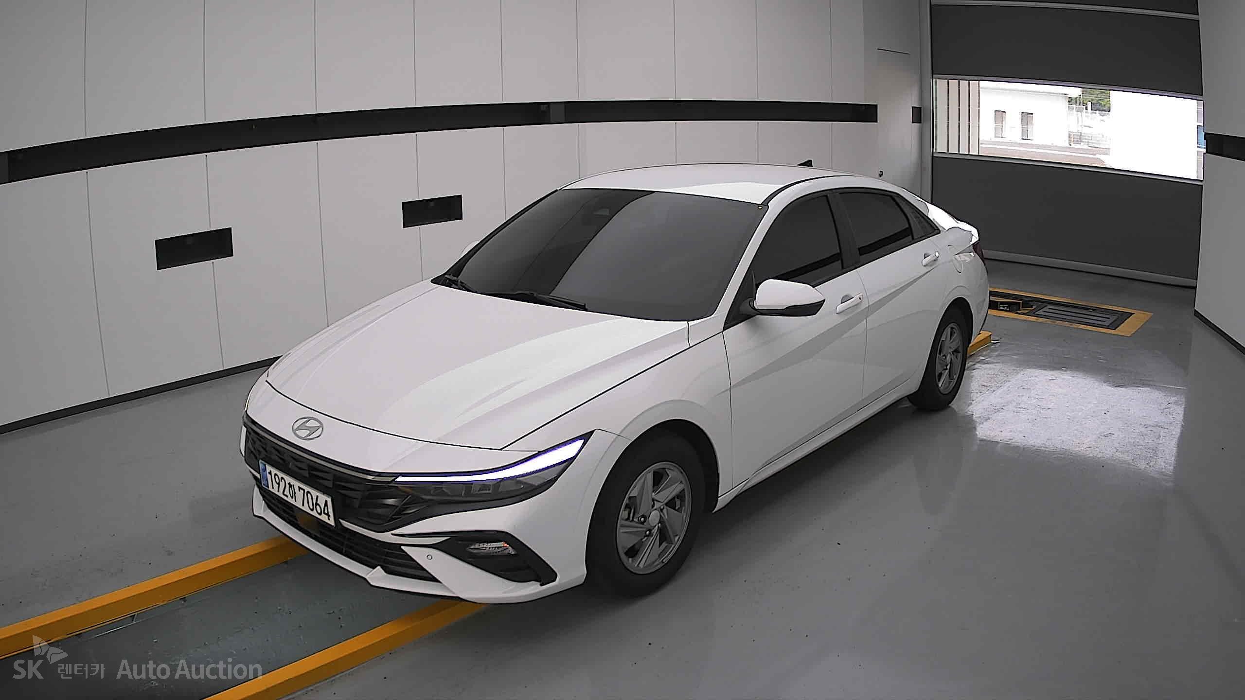 2024 - hyundai avante