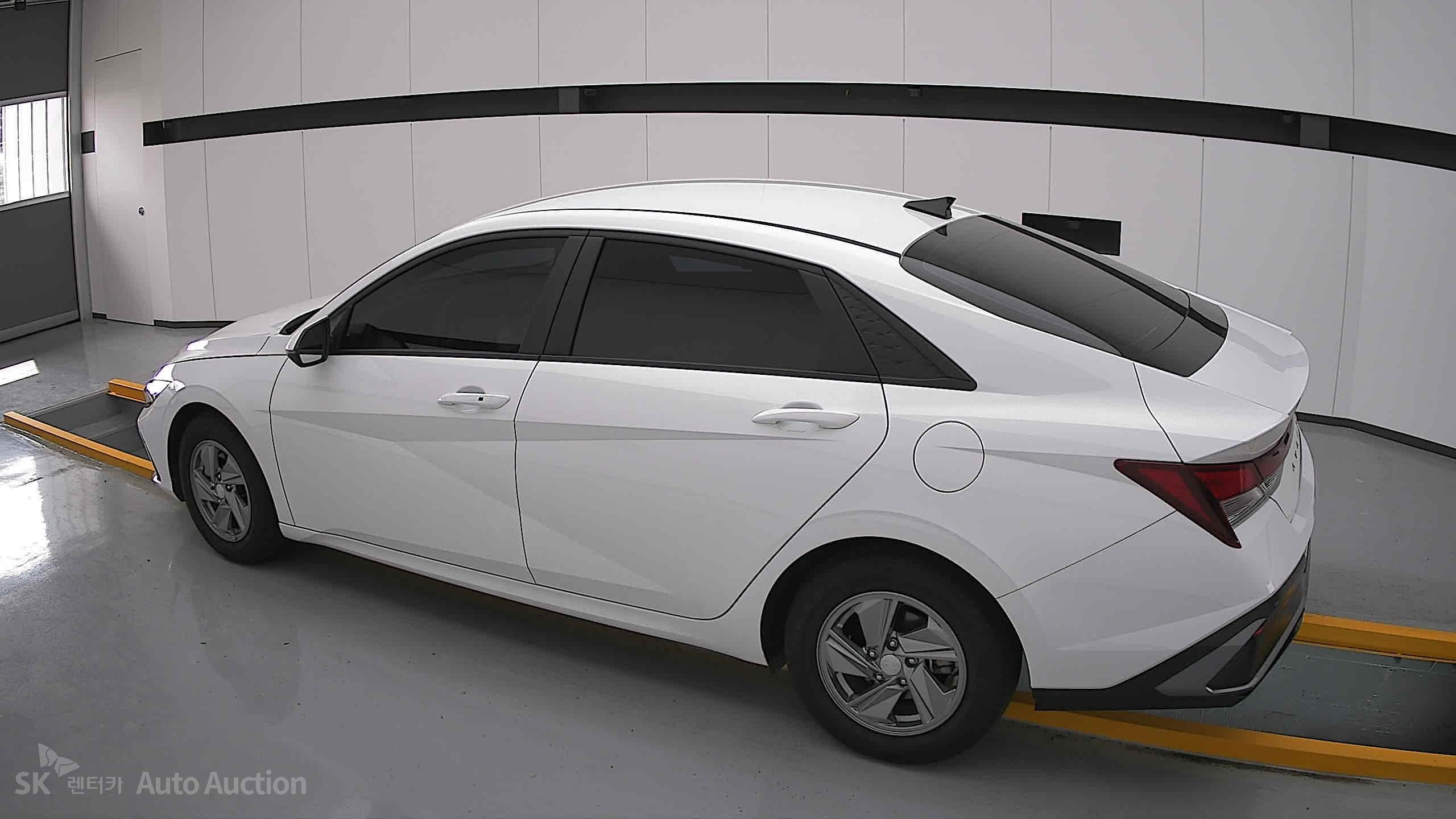2024 - hyundai avante
