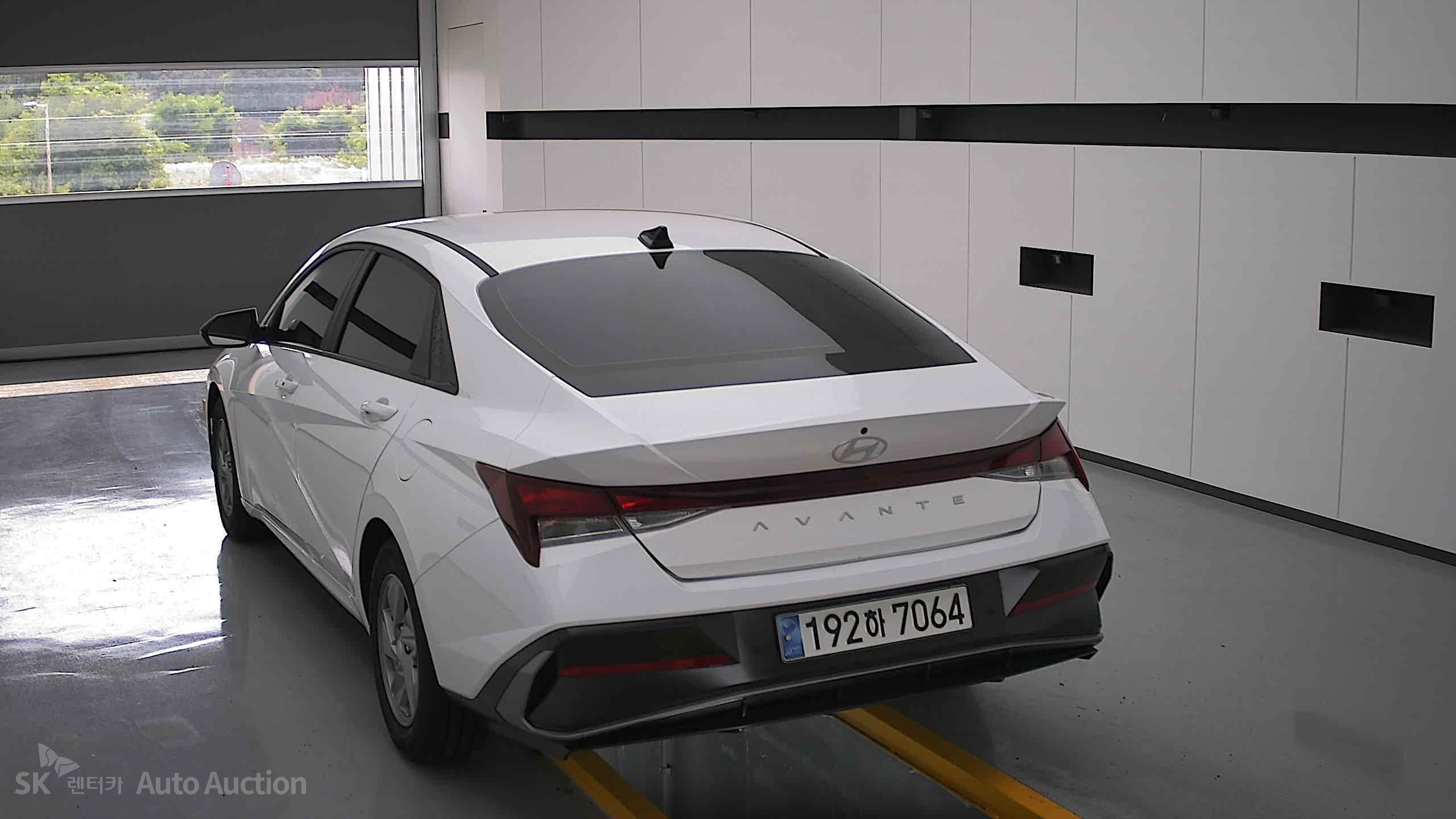 2024 - hyundai avante