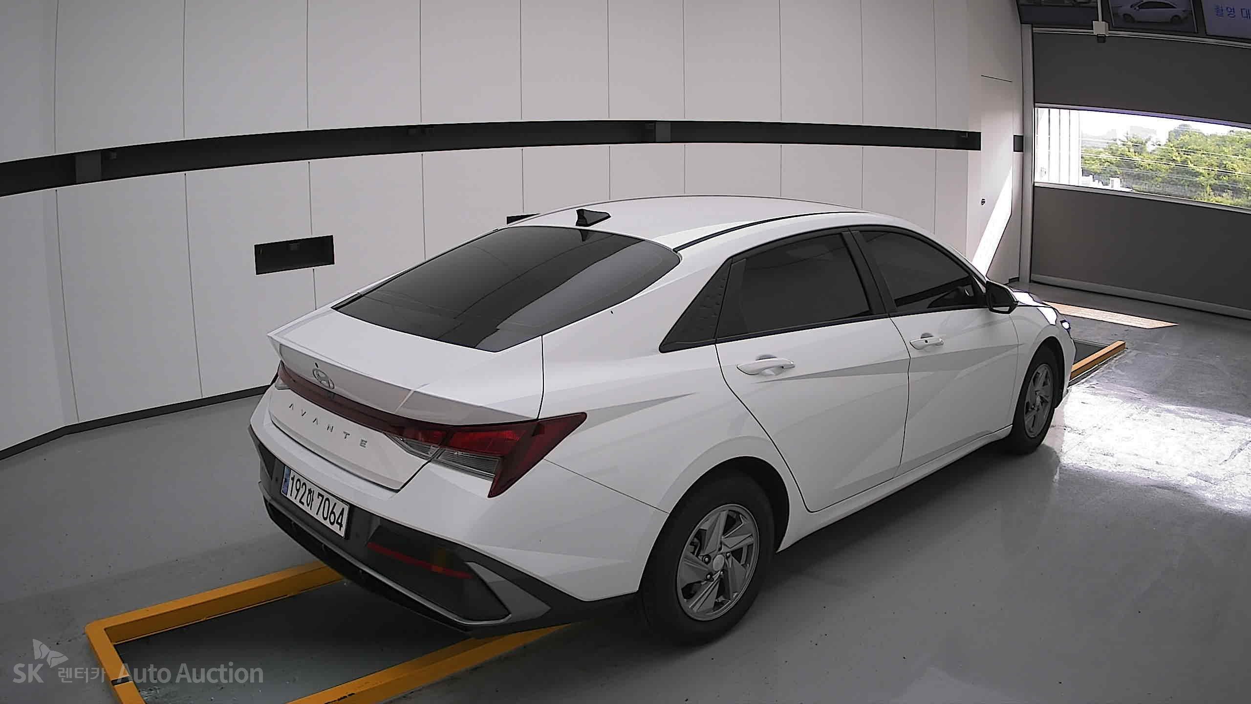 2024 - hyundai avante