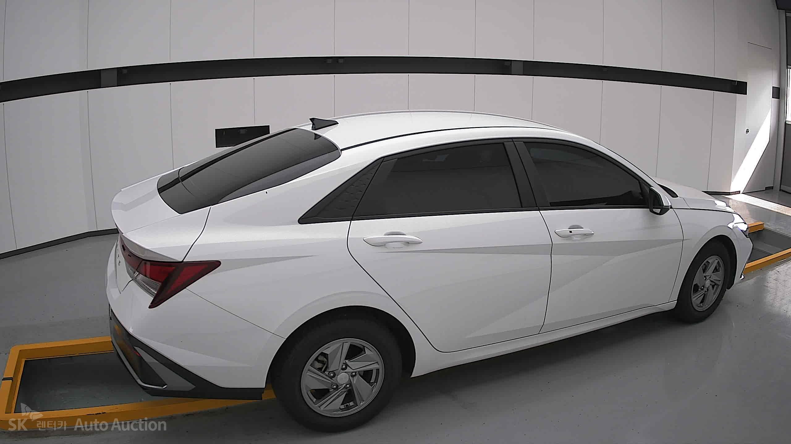 2024 - hyundai avante