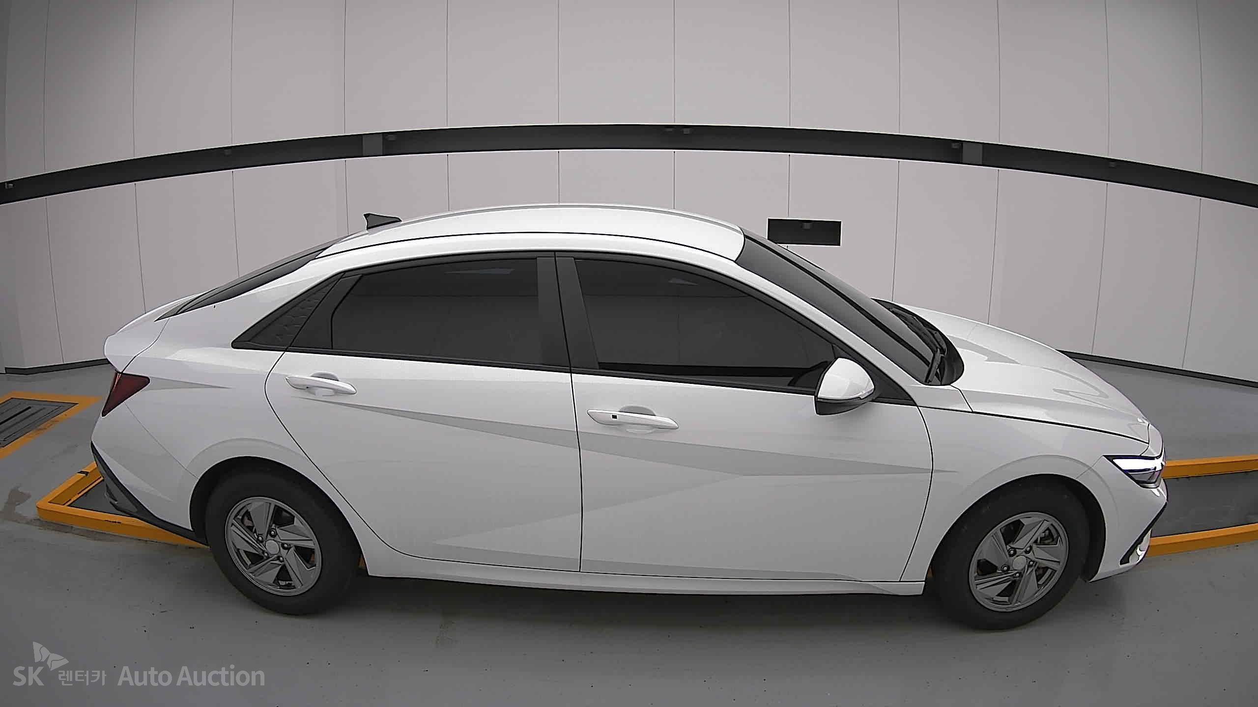 2024 - hyundai avante