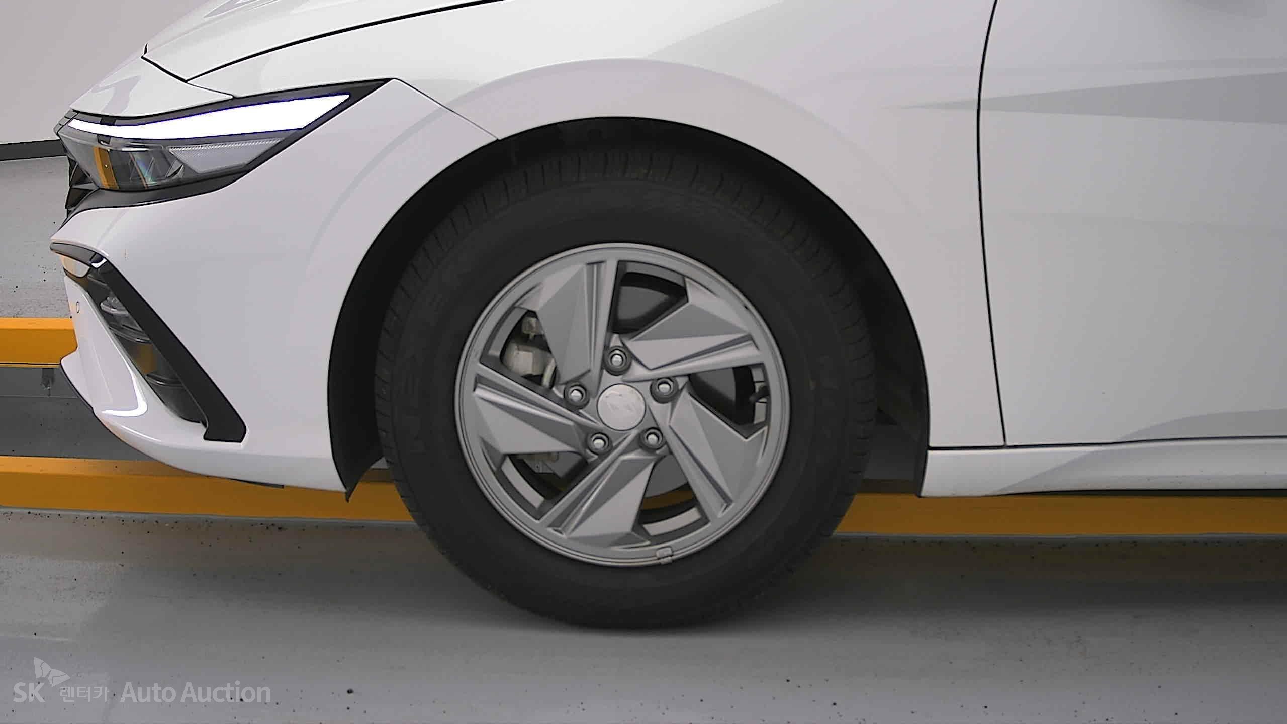 2024 - hyundai avante