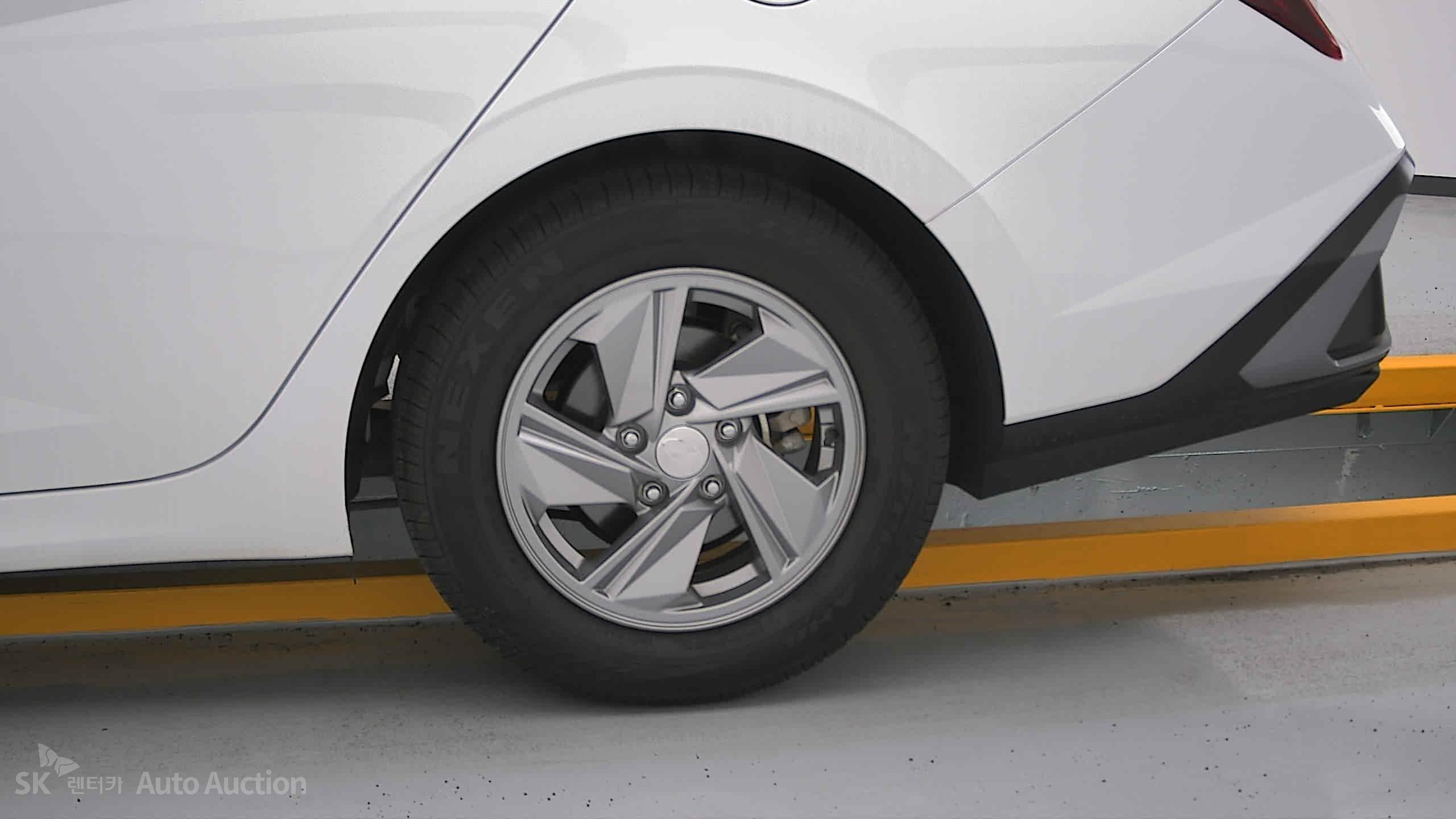2024 - hyundai avante