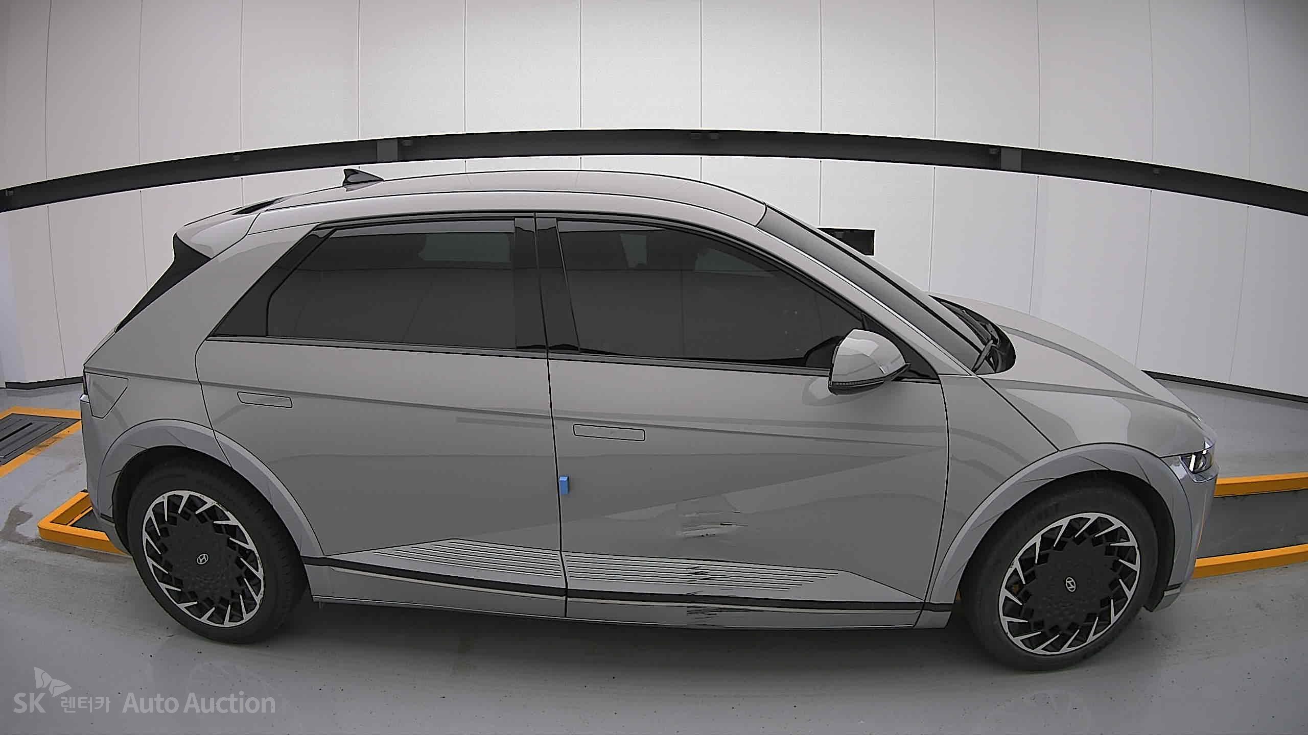 2022 - hyundai ioniq