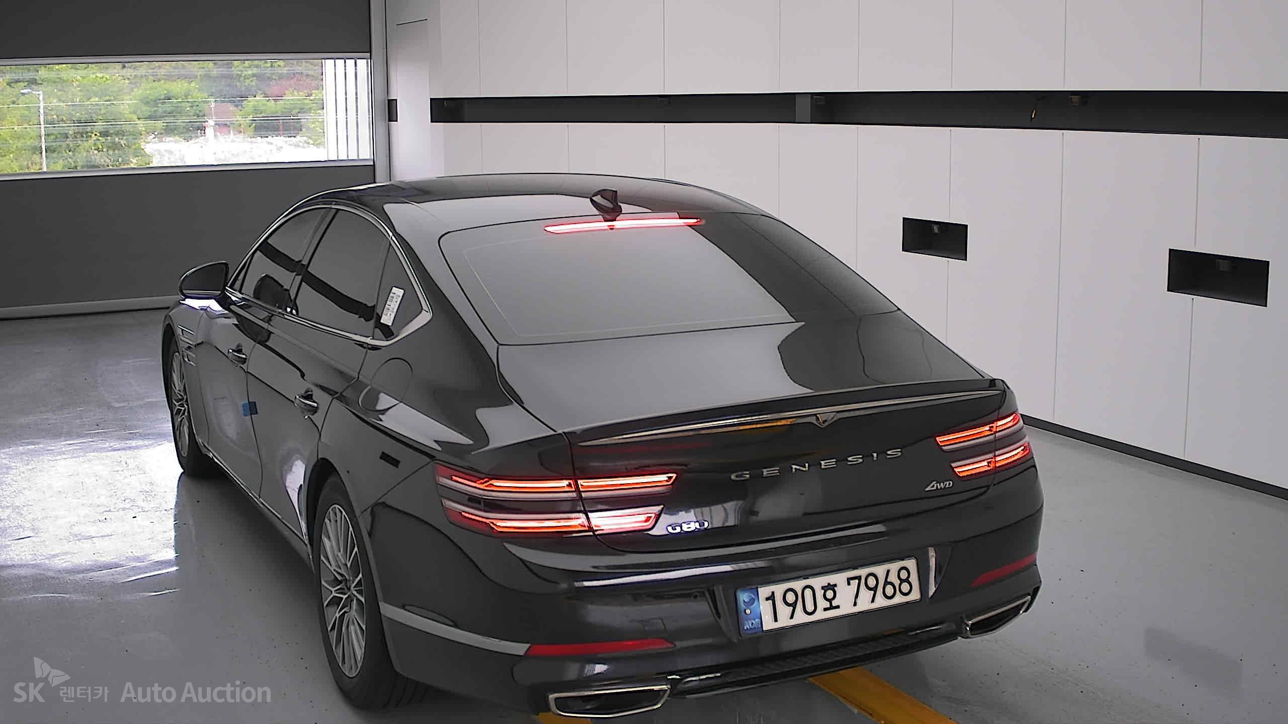 2022 - genesis g80