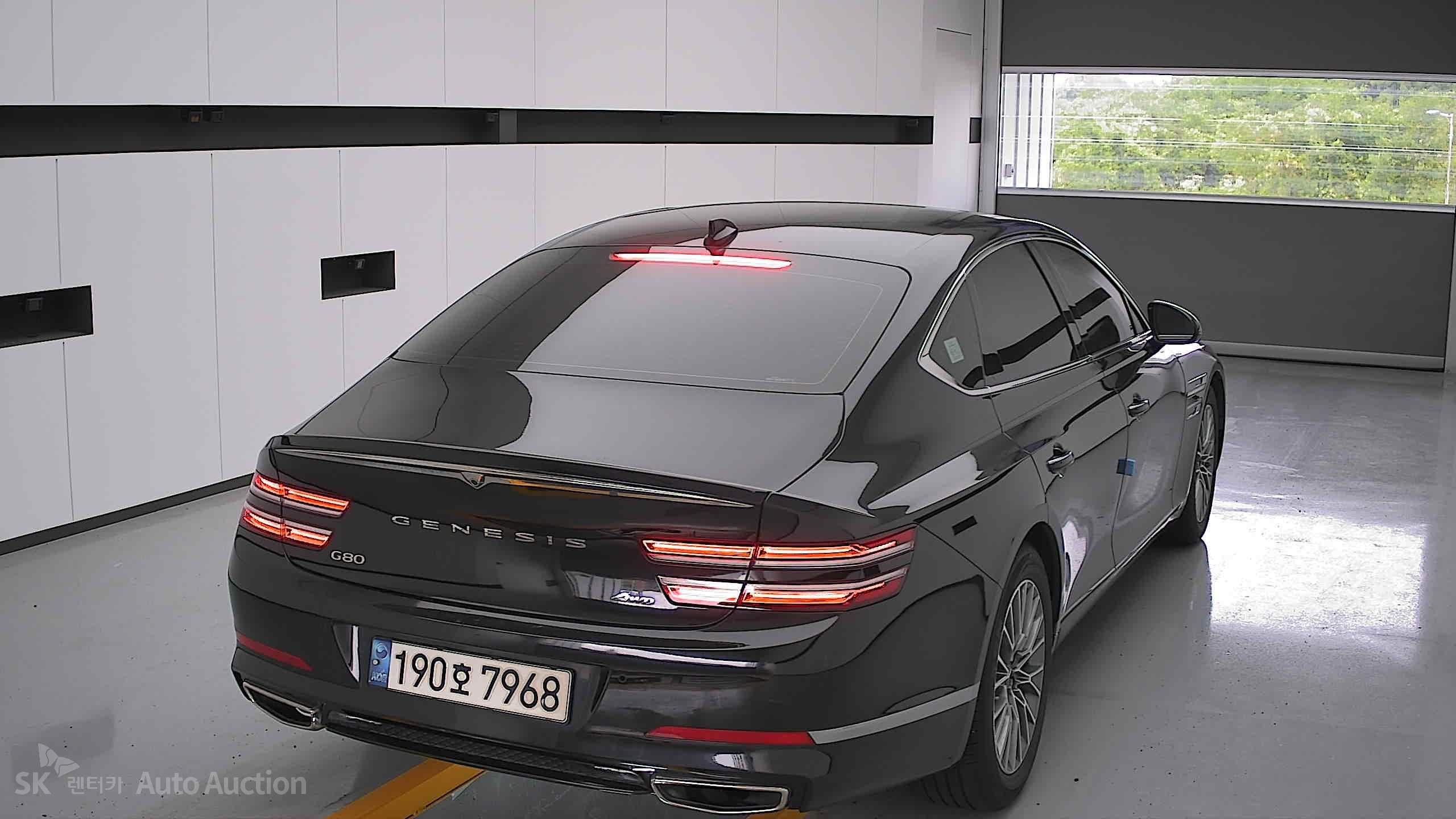 2022 - genesis g80