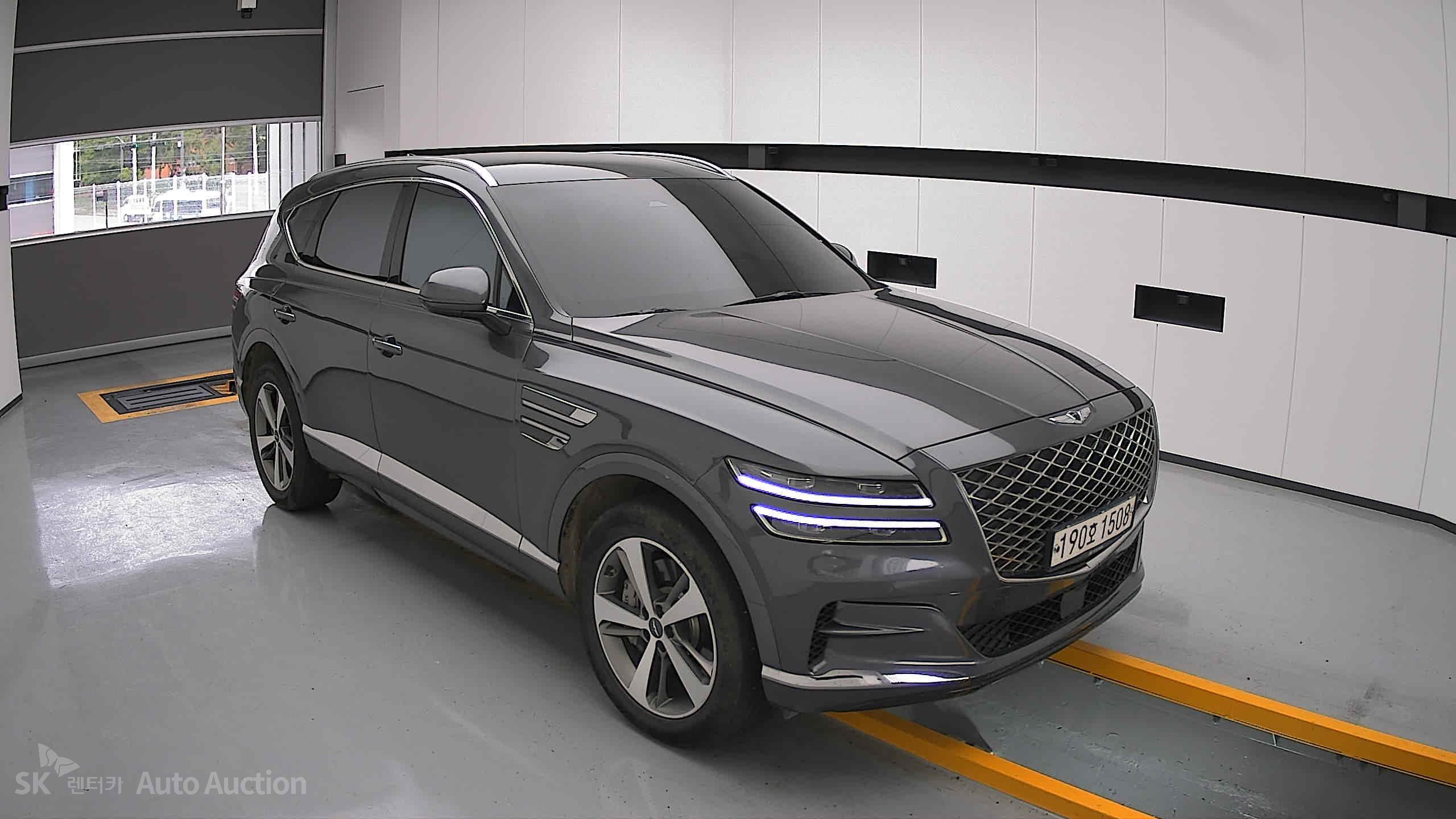 2022 - genesis gv80