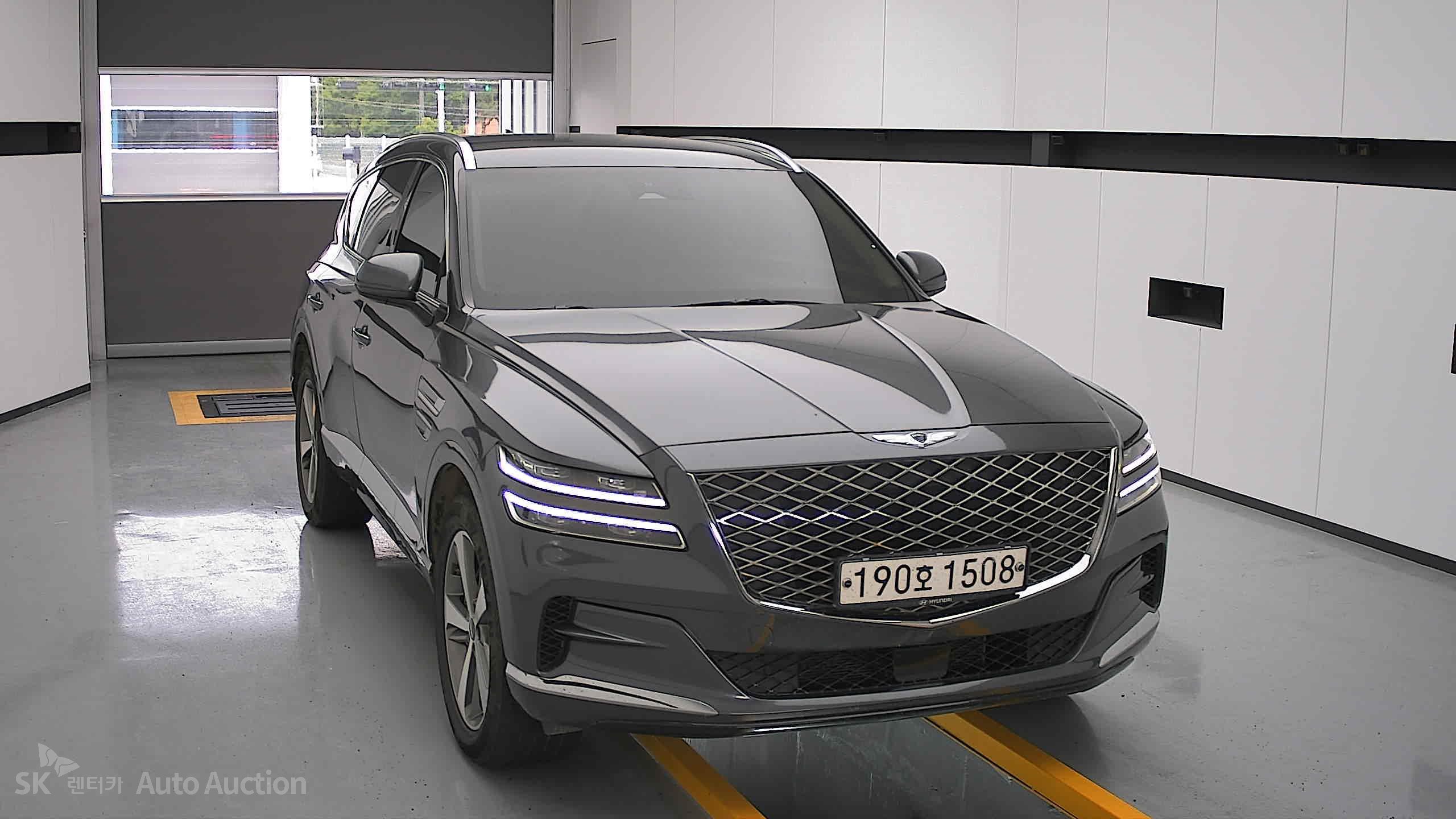 2022 - genesis gv80