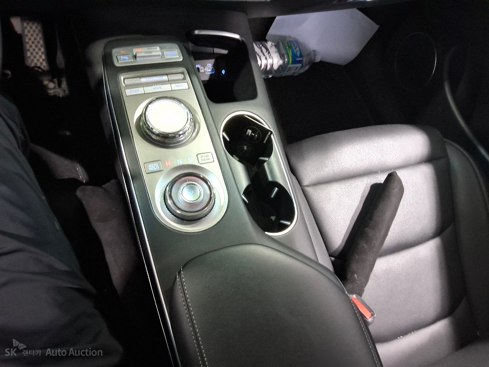 2023 - genesis gv70