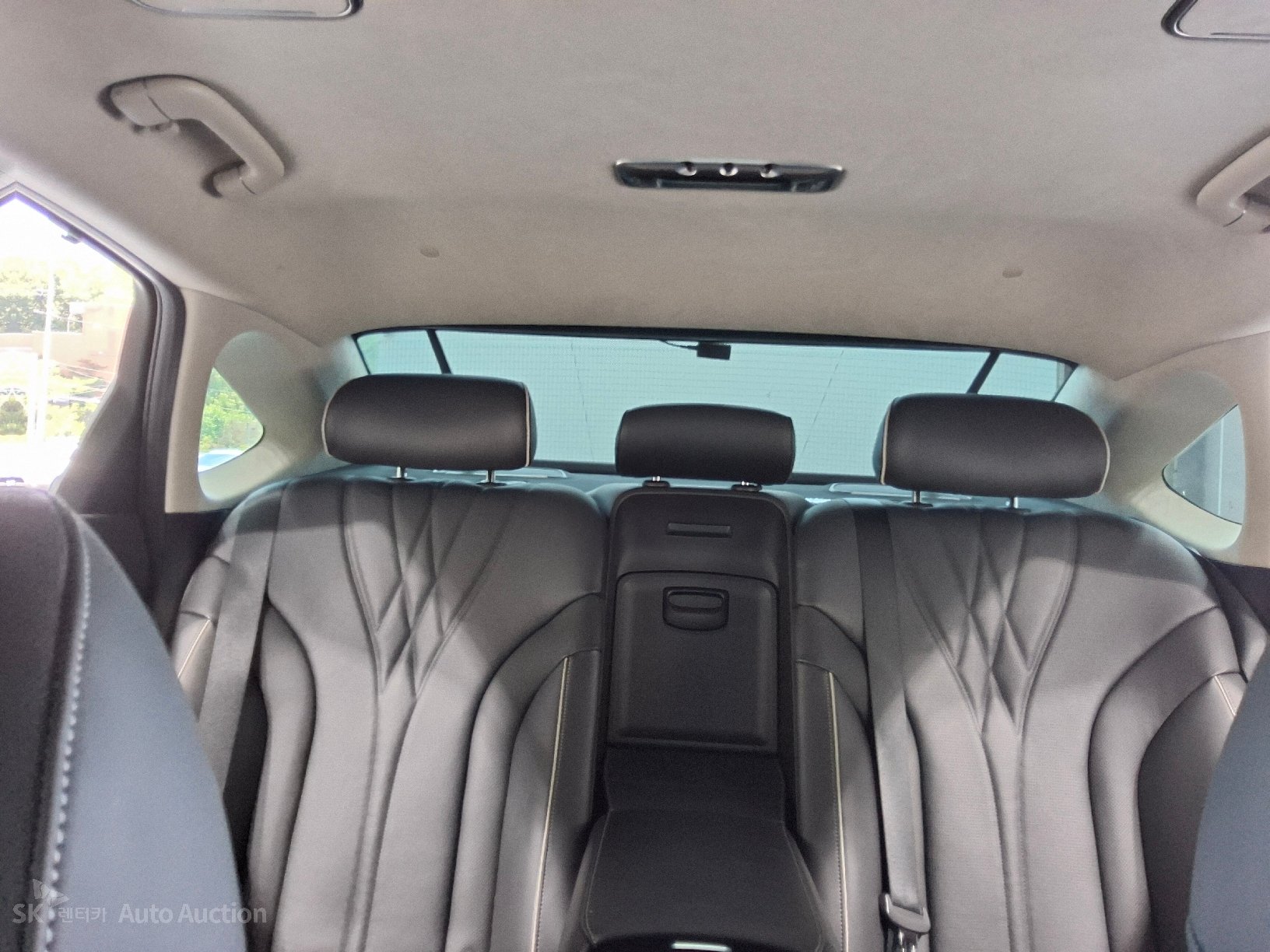 2022 - genesis eg80