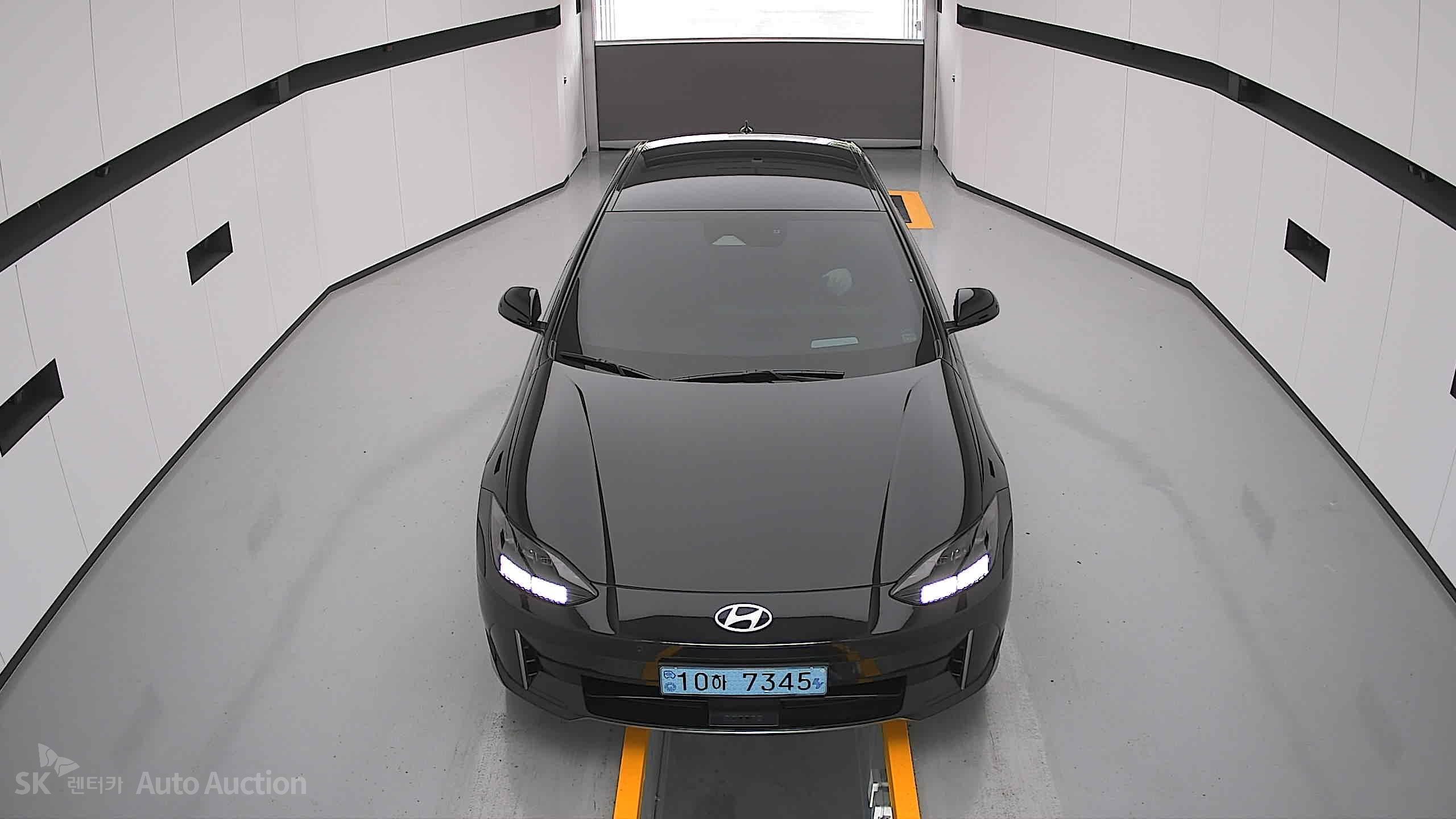 2023 - hyundai ioniq