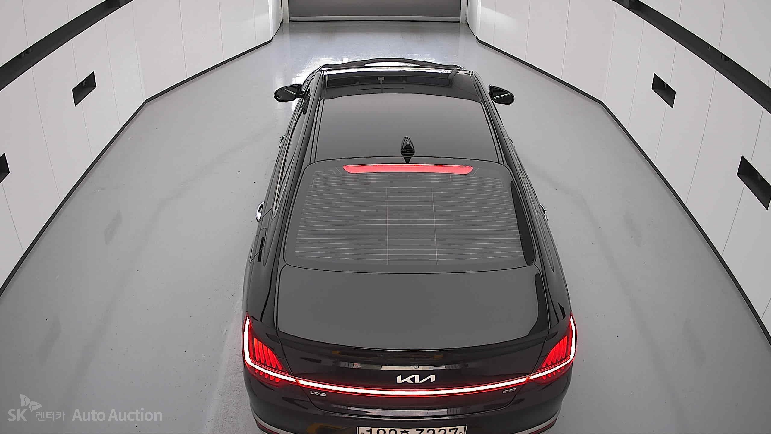 2022 - kia k9