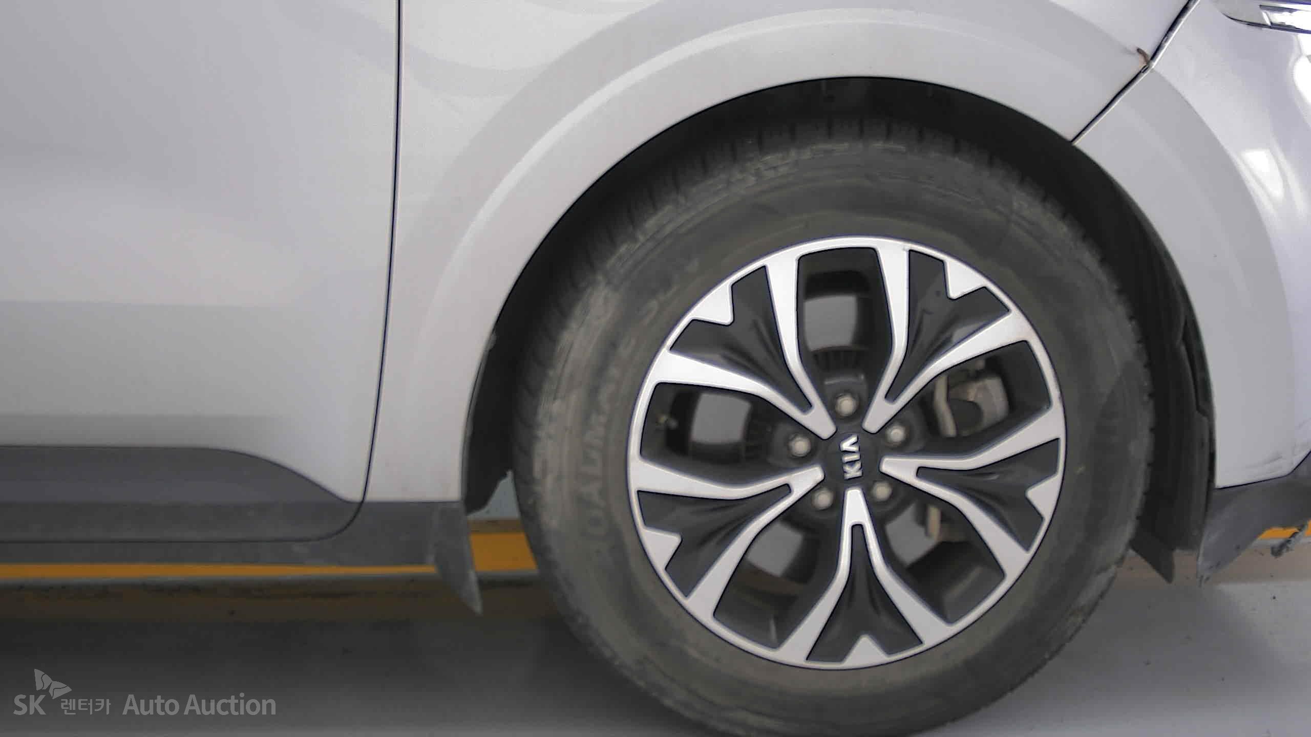 2021 - kia carnival