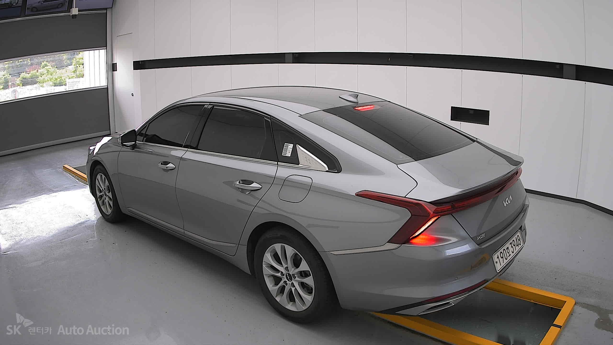 2022 - kia k8