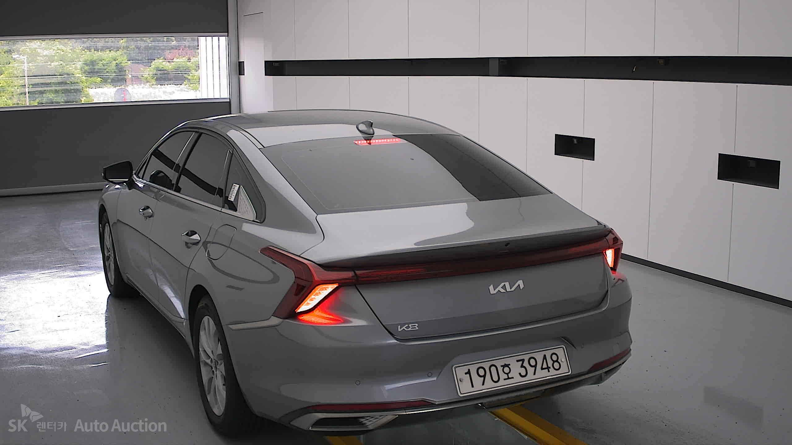 2022 - kia k8