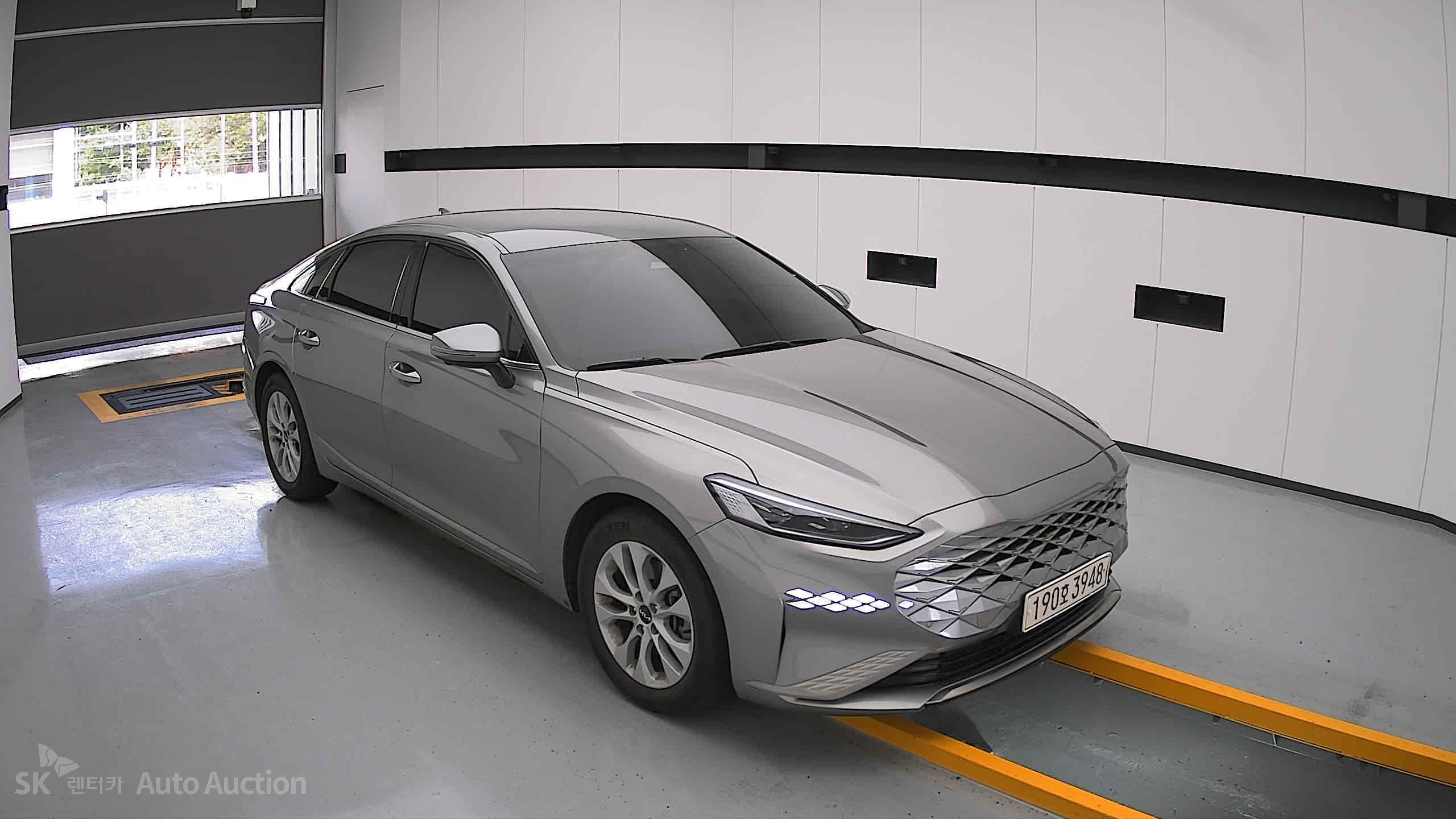 2022 - kia k8
