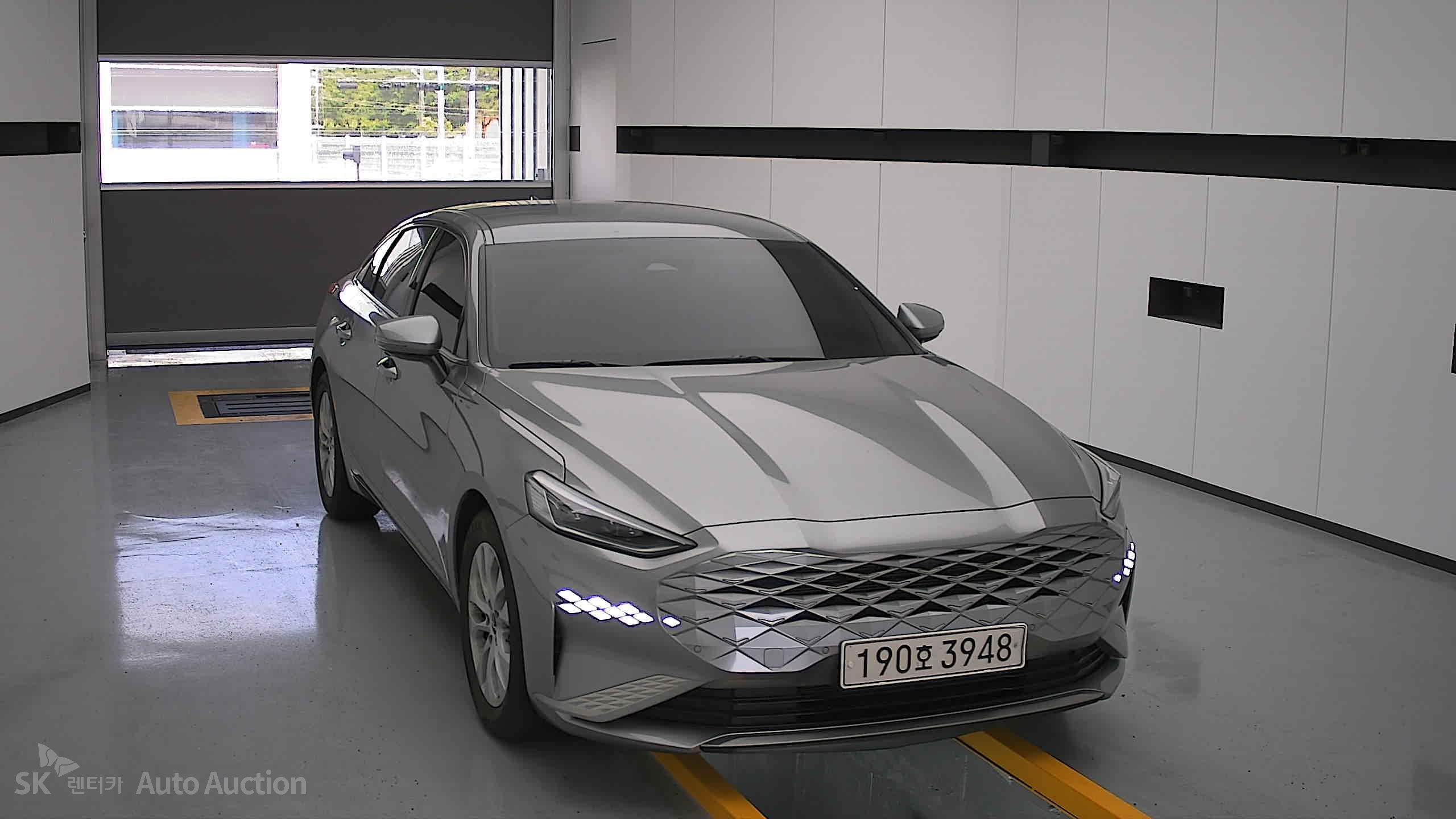 2022 - kia k8