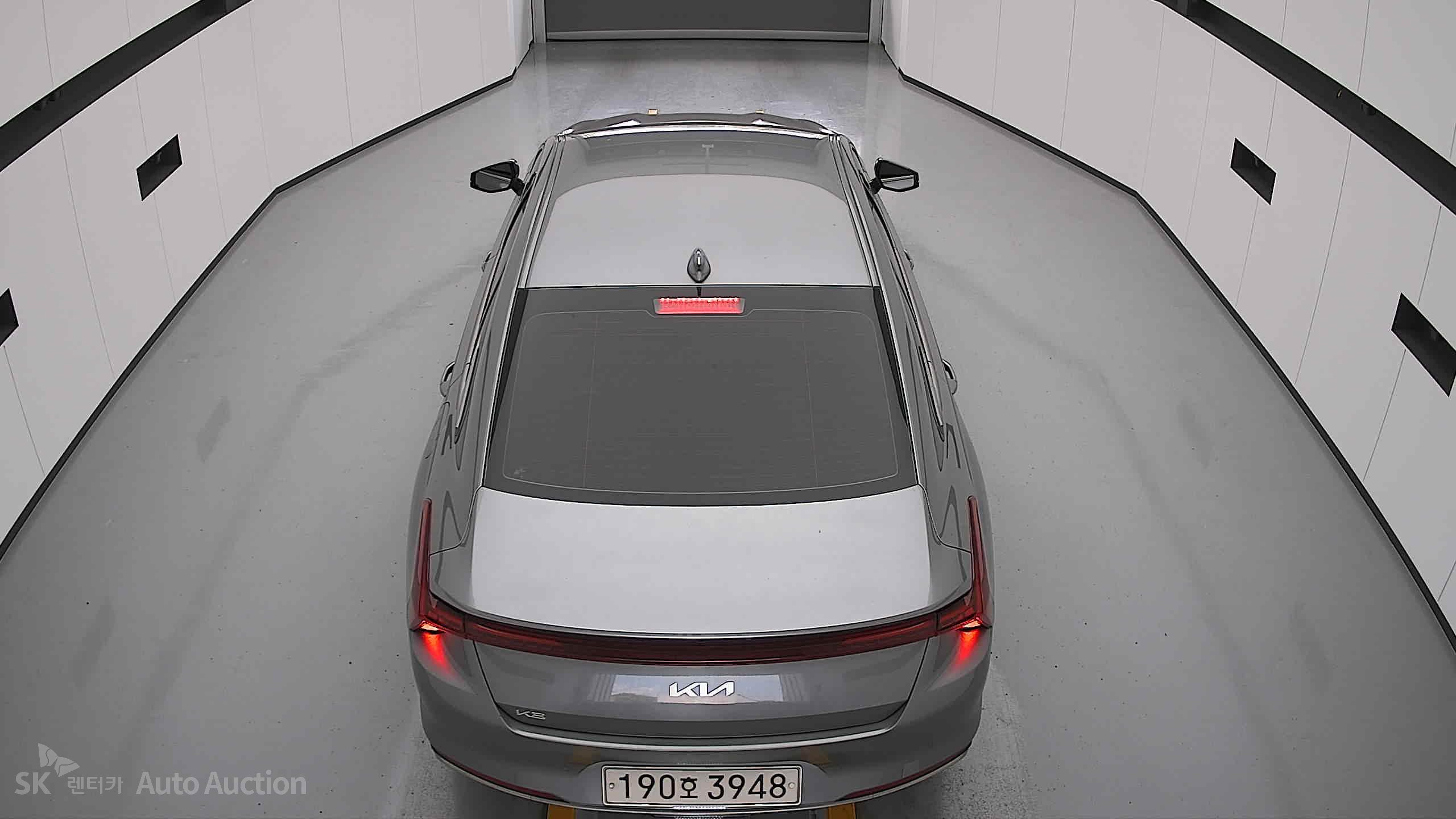 2022 - kia k8