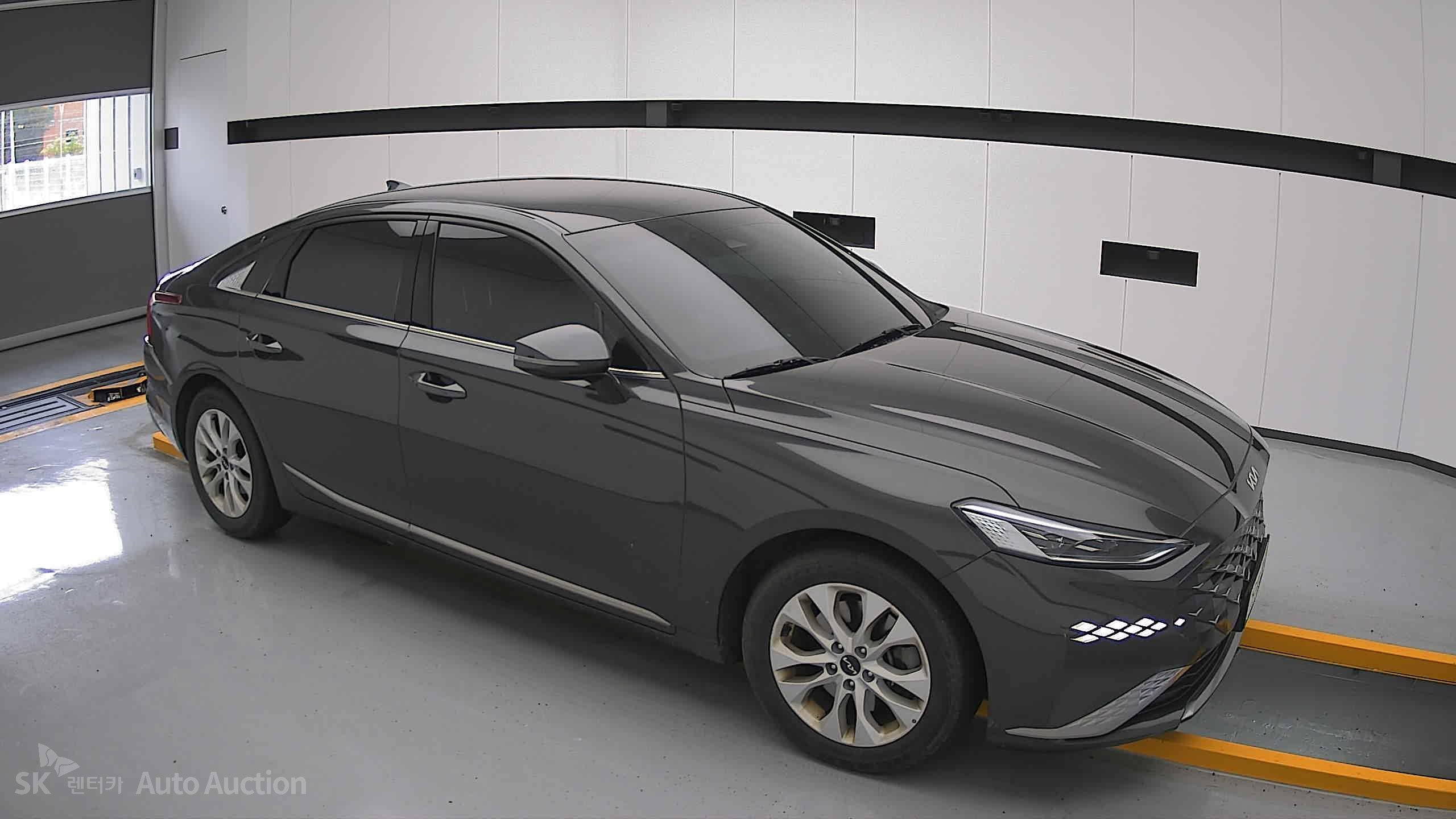 2023 - kia k8