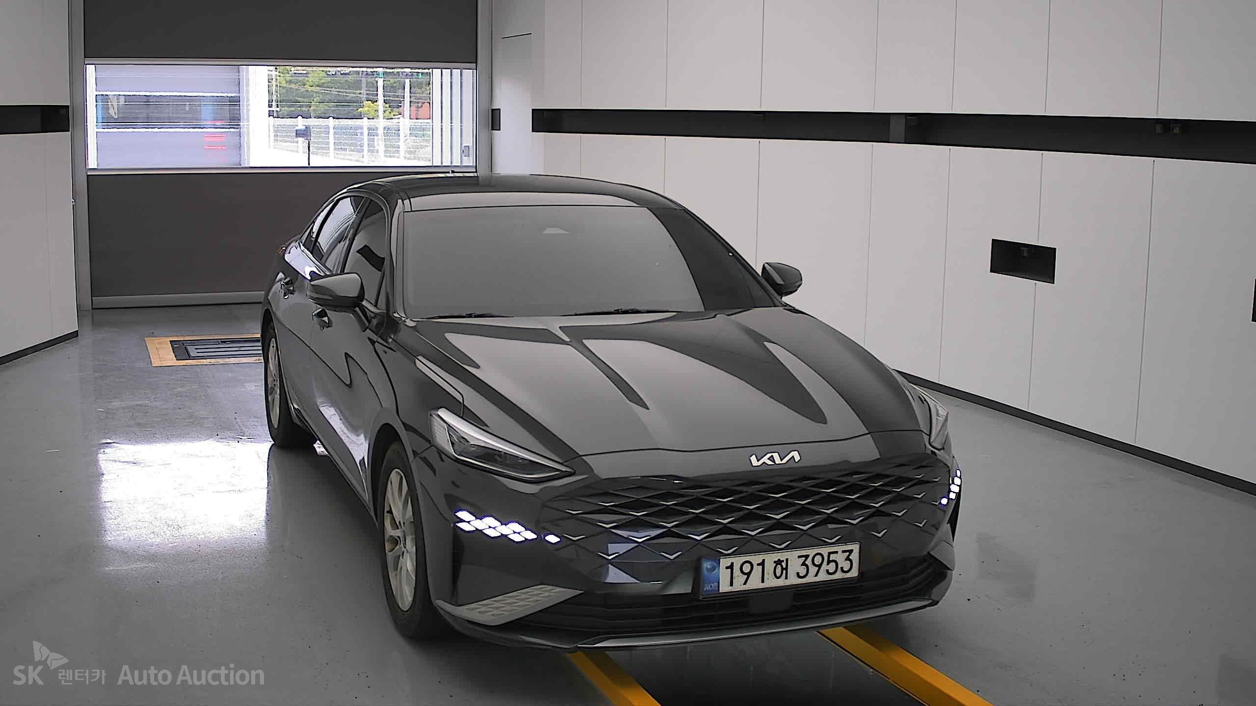 2023 - kia k8