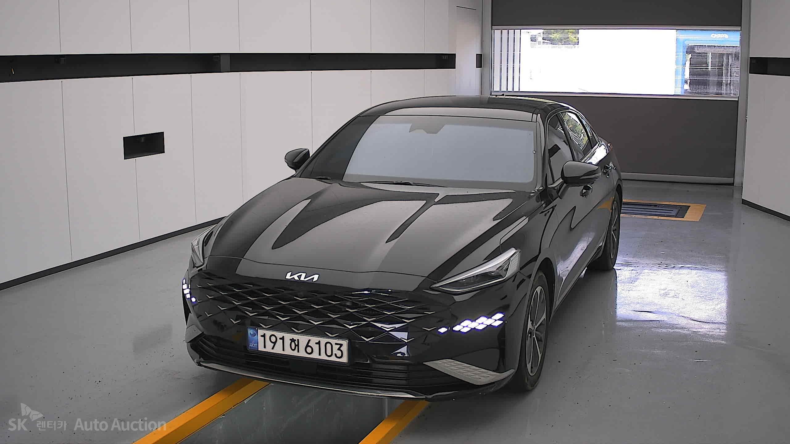 2023 - kia k8