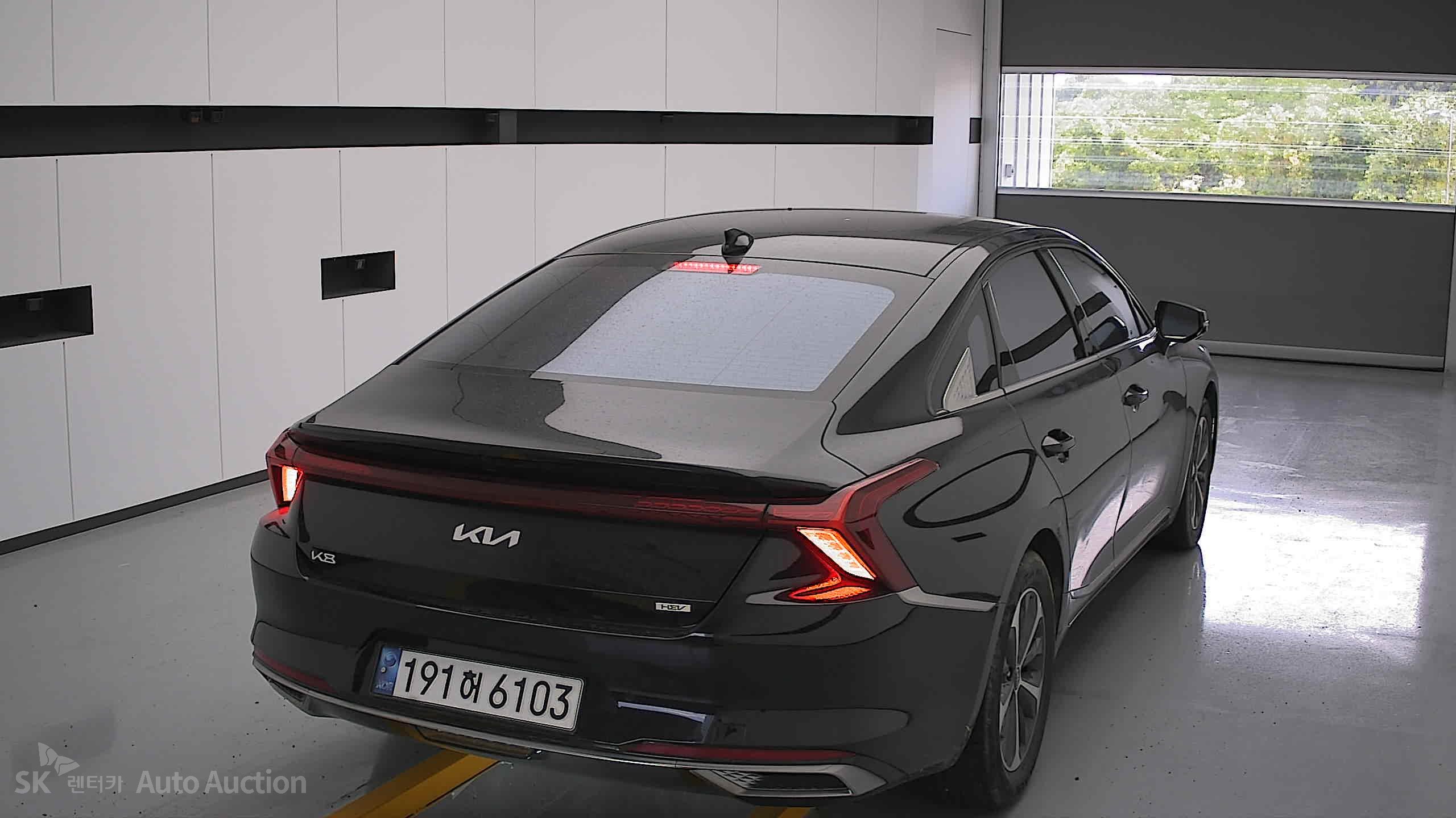 2023 - kia k8