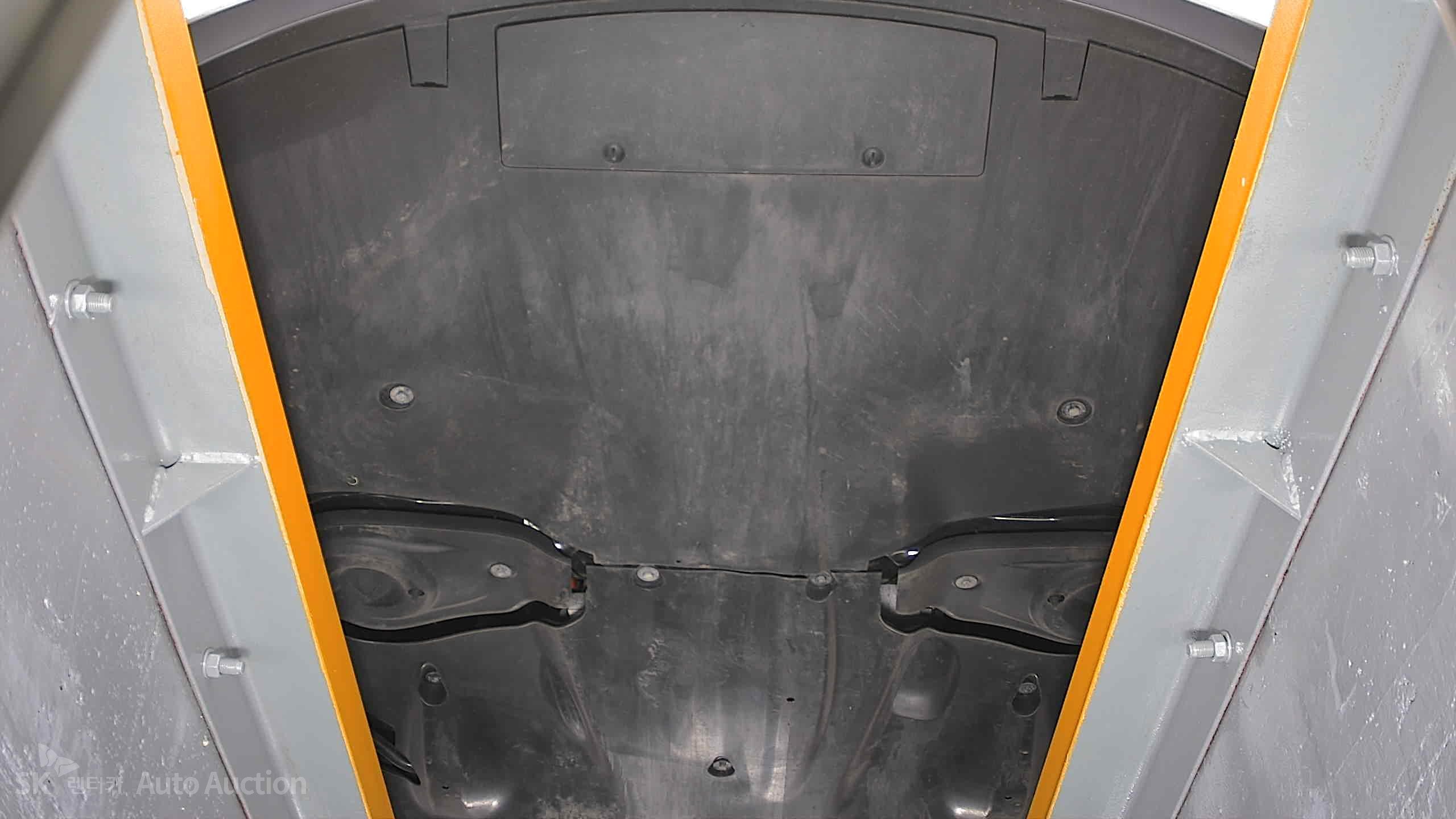 2022 - tesla model 3