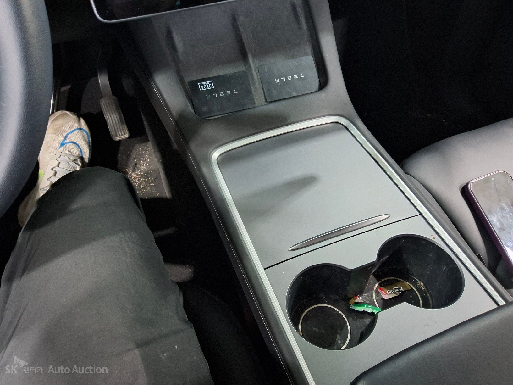 2022 - tesla model y
