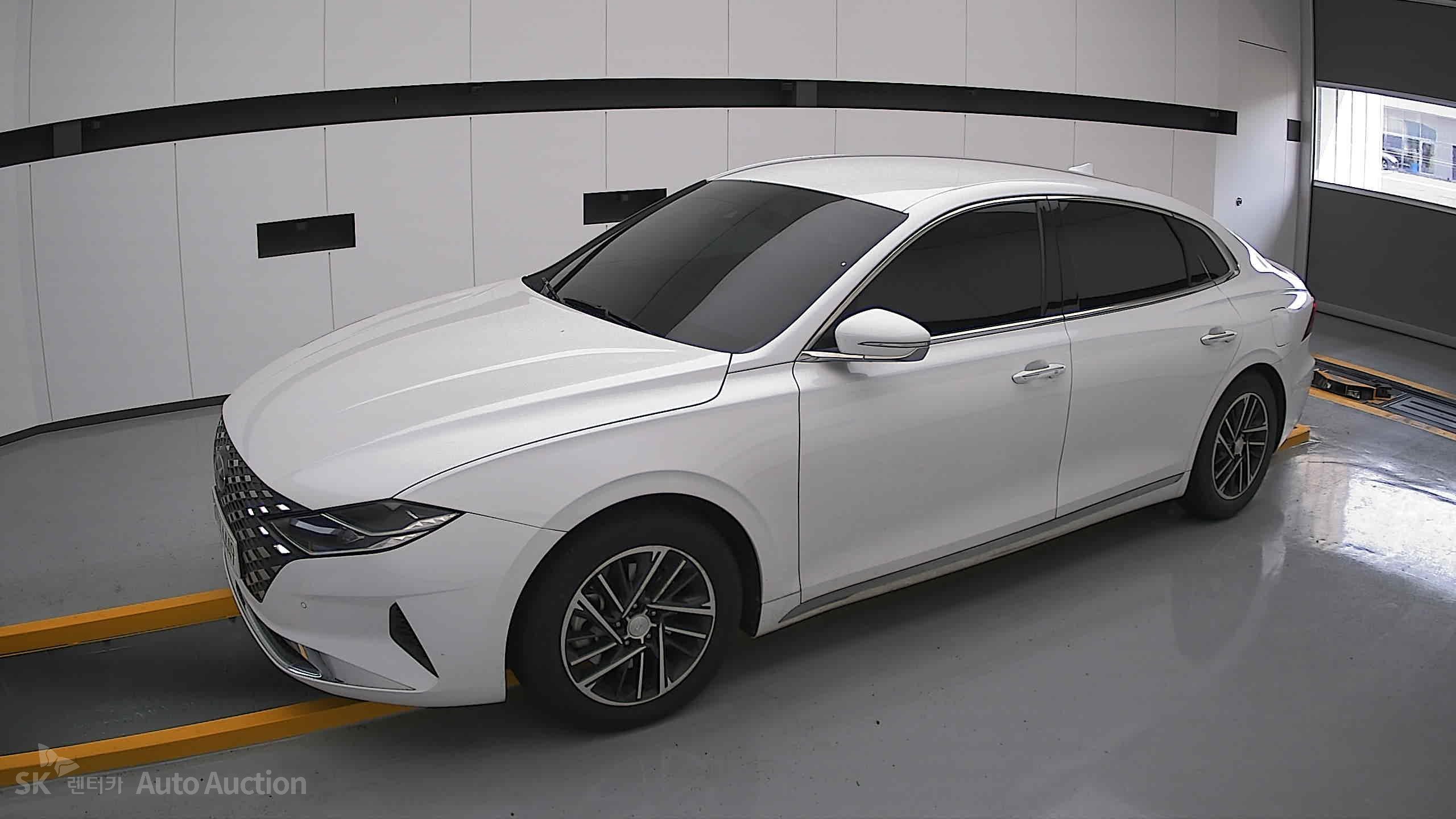 2022 - hyundai grandeur