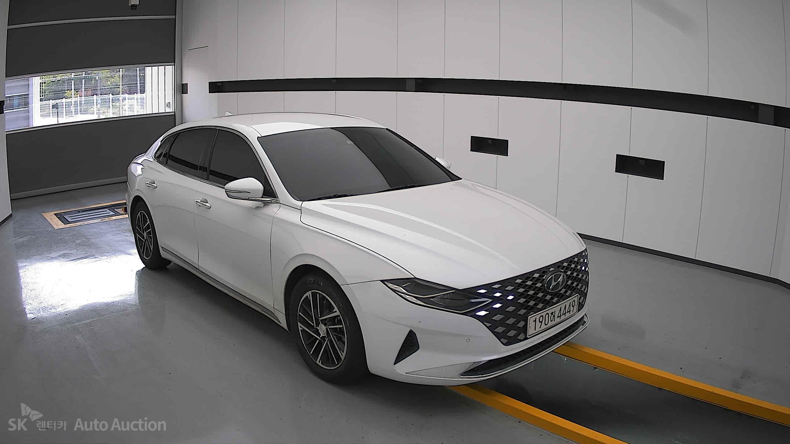2022 - hyundai grandeur