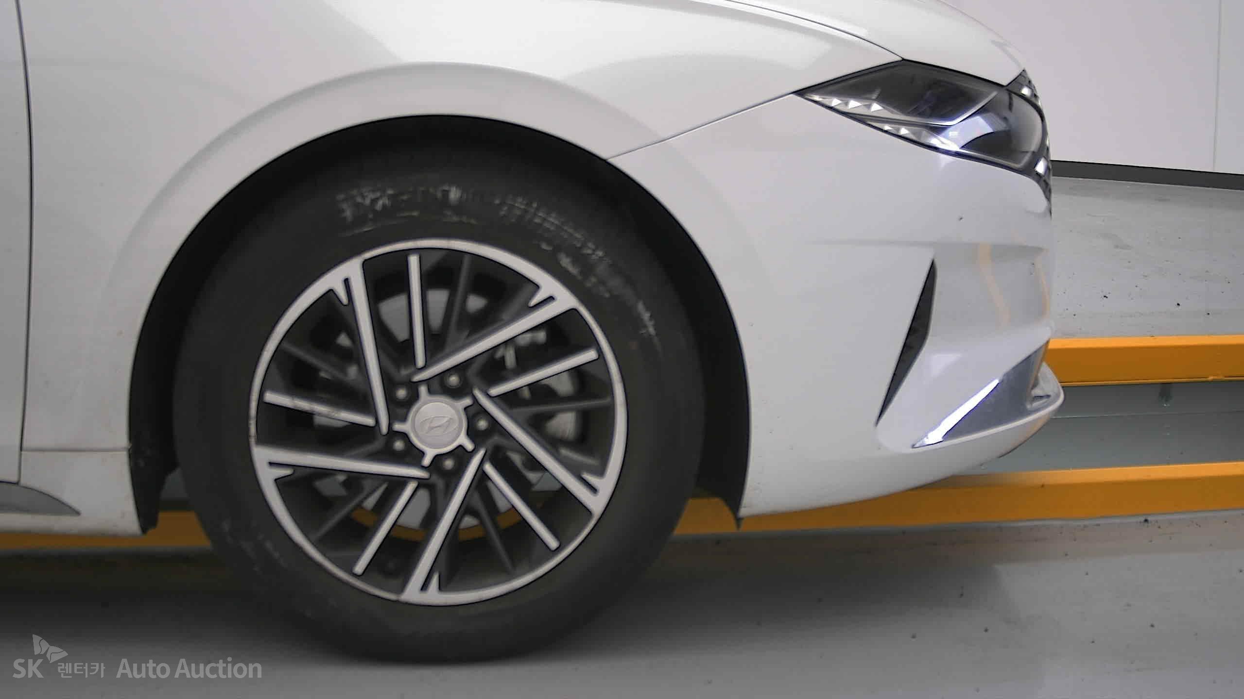 2022 - hyundai grandeur