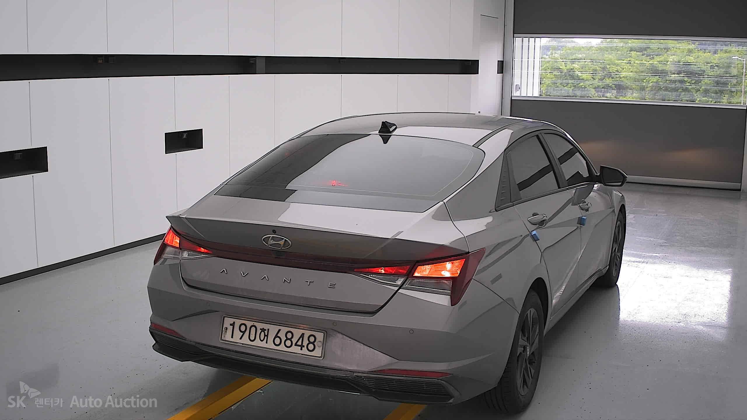 2022 - hyundai avante