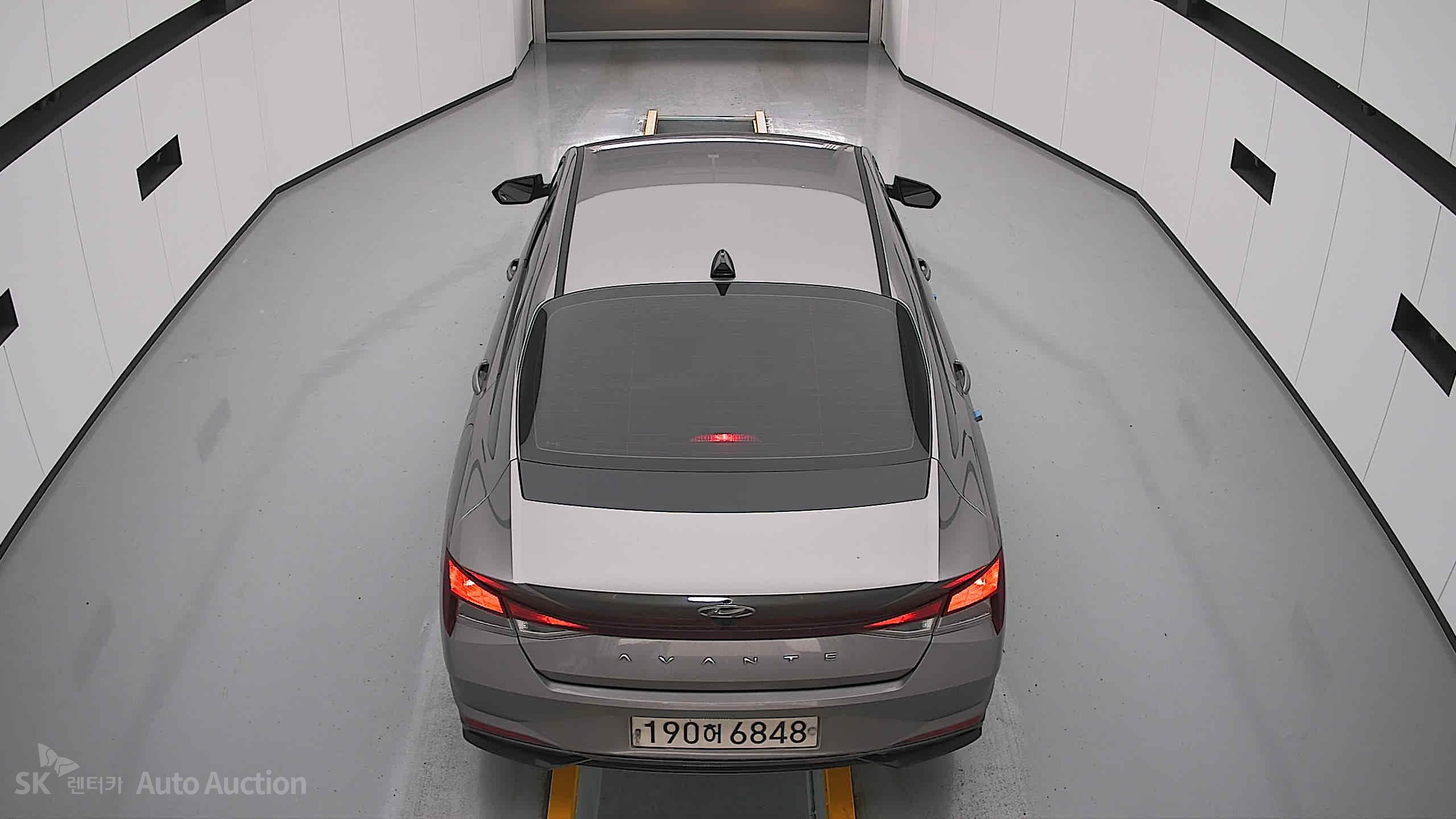 2022 - hyundai avante