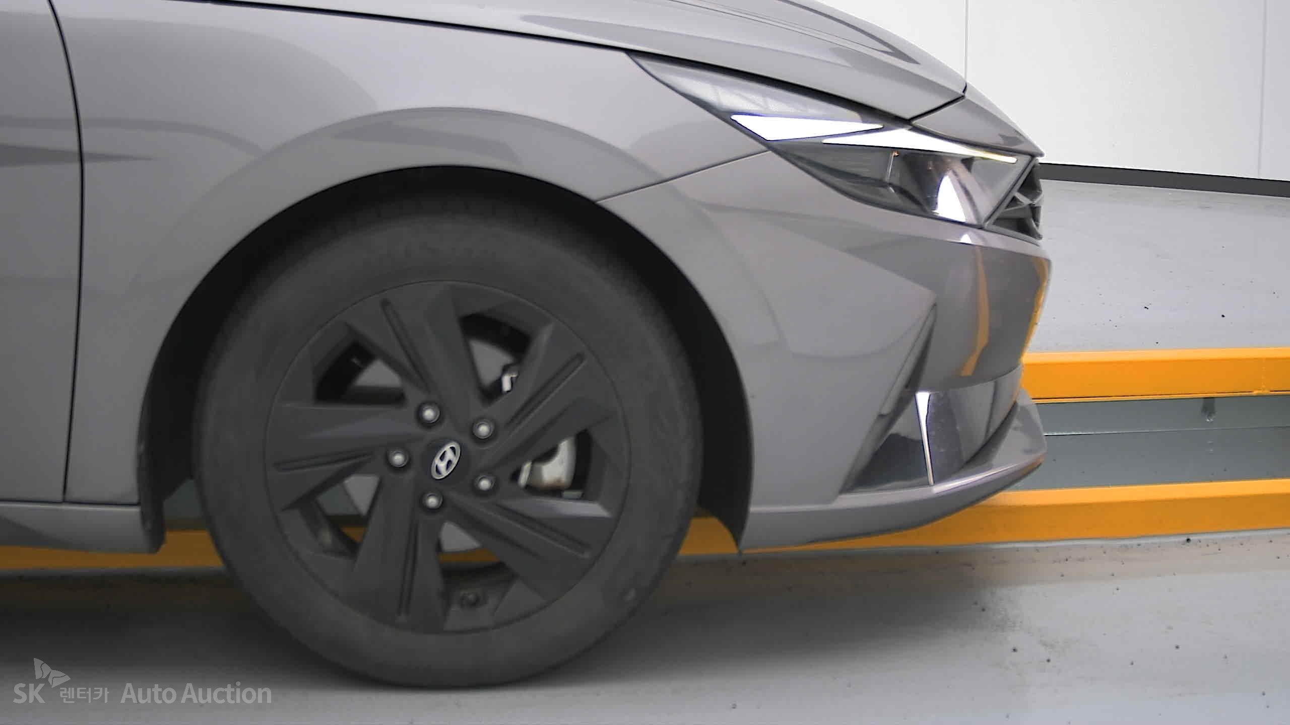 2022 - hyundai avante