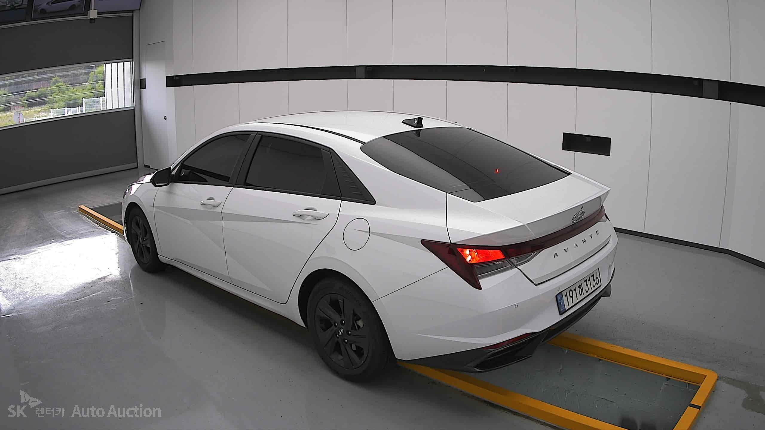 2023 - hyundai avante