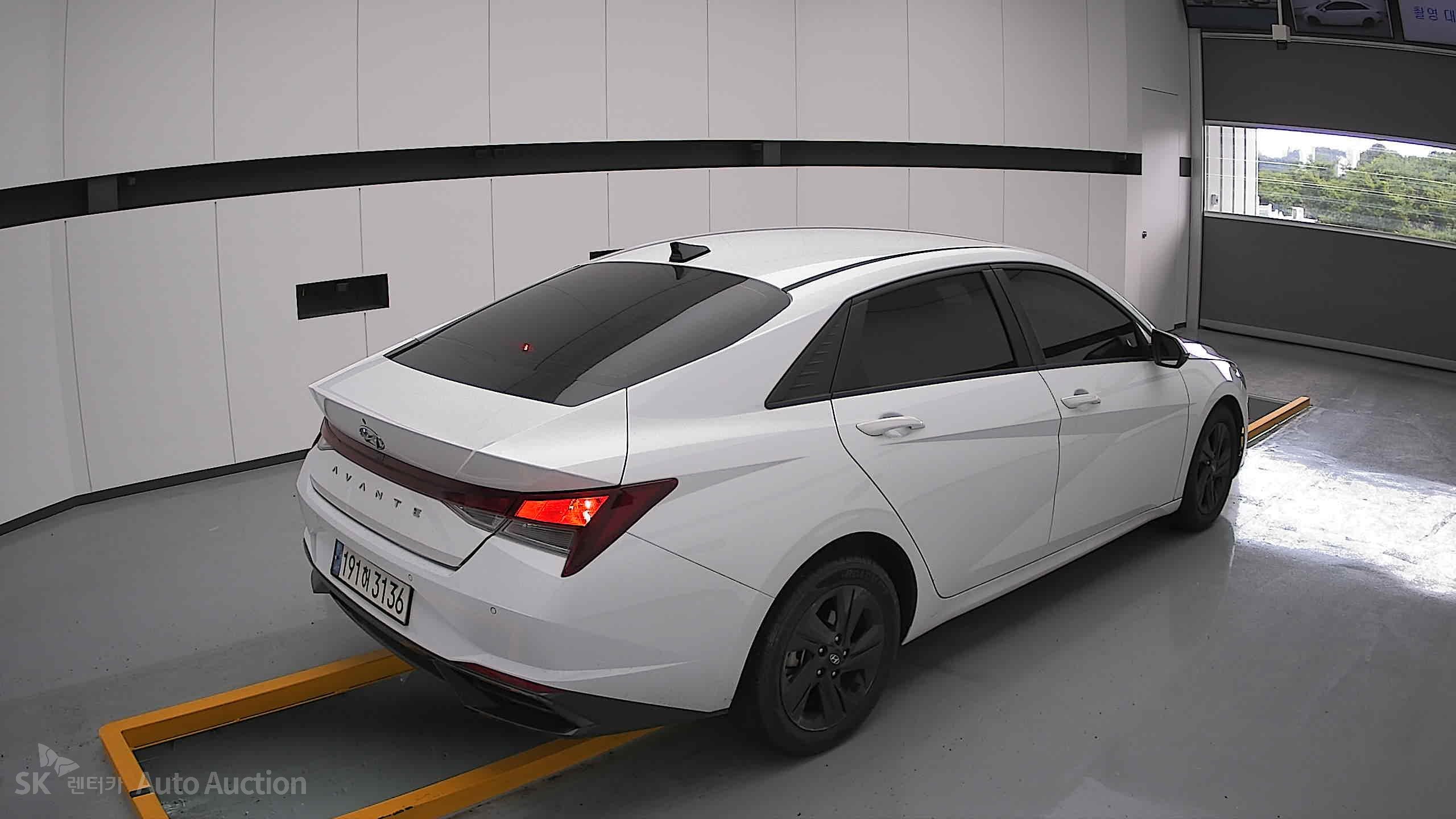 2023 - hyundai avante