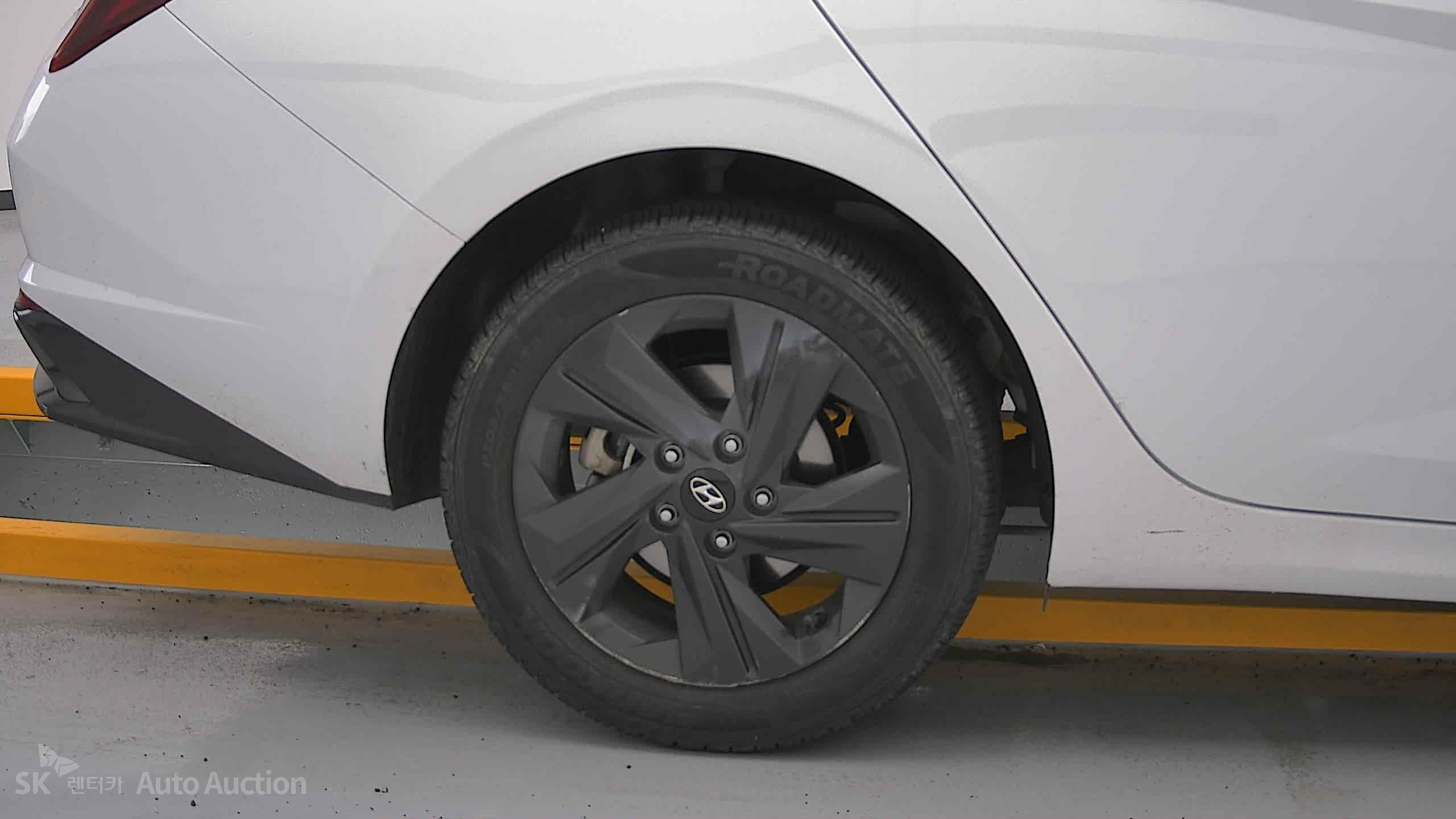 2023 - hyundai avante