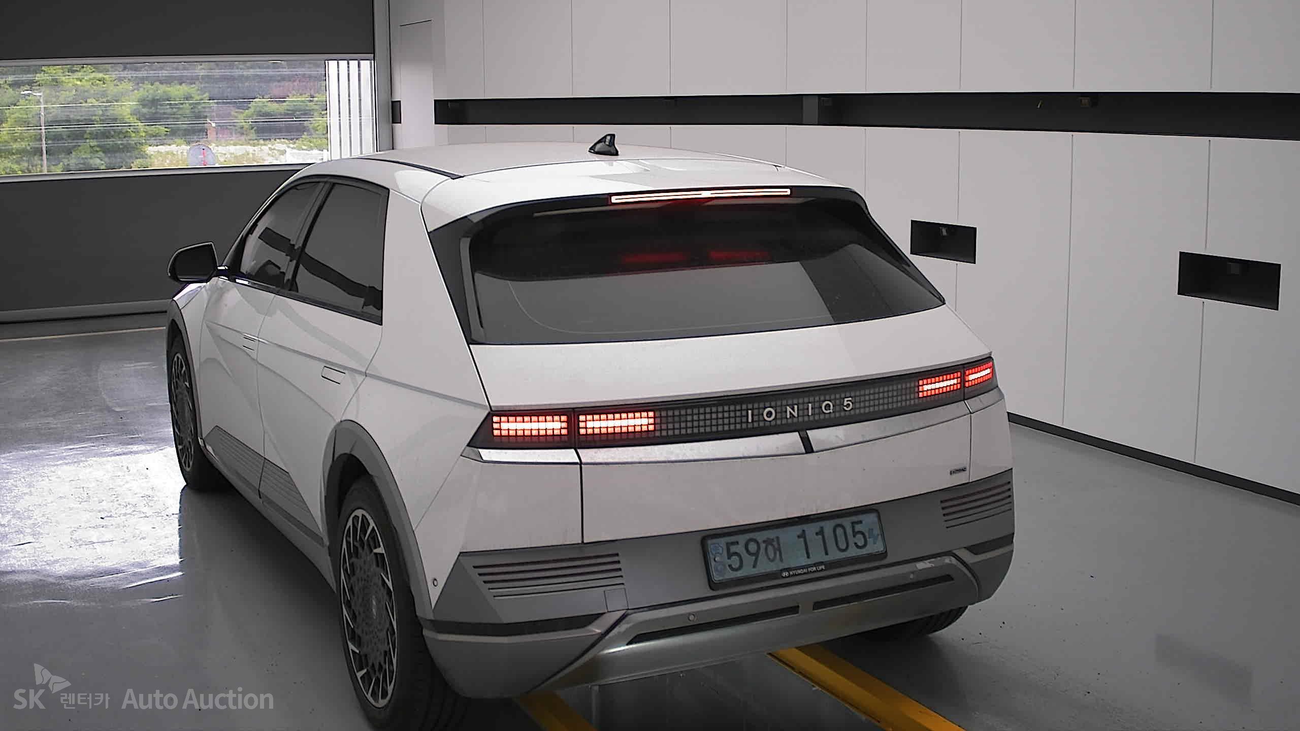 2022 - hyundai ioniq