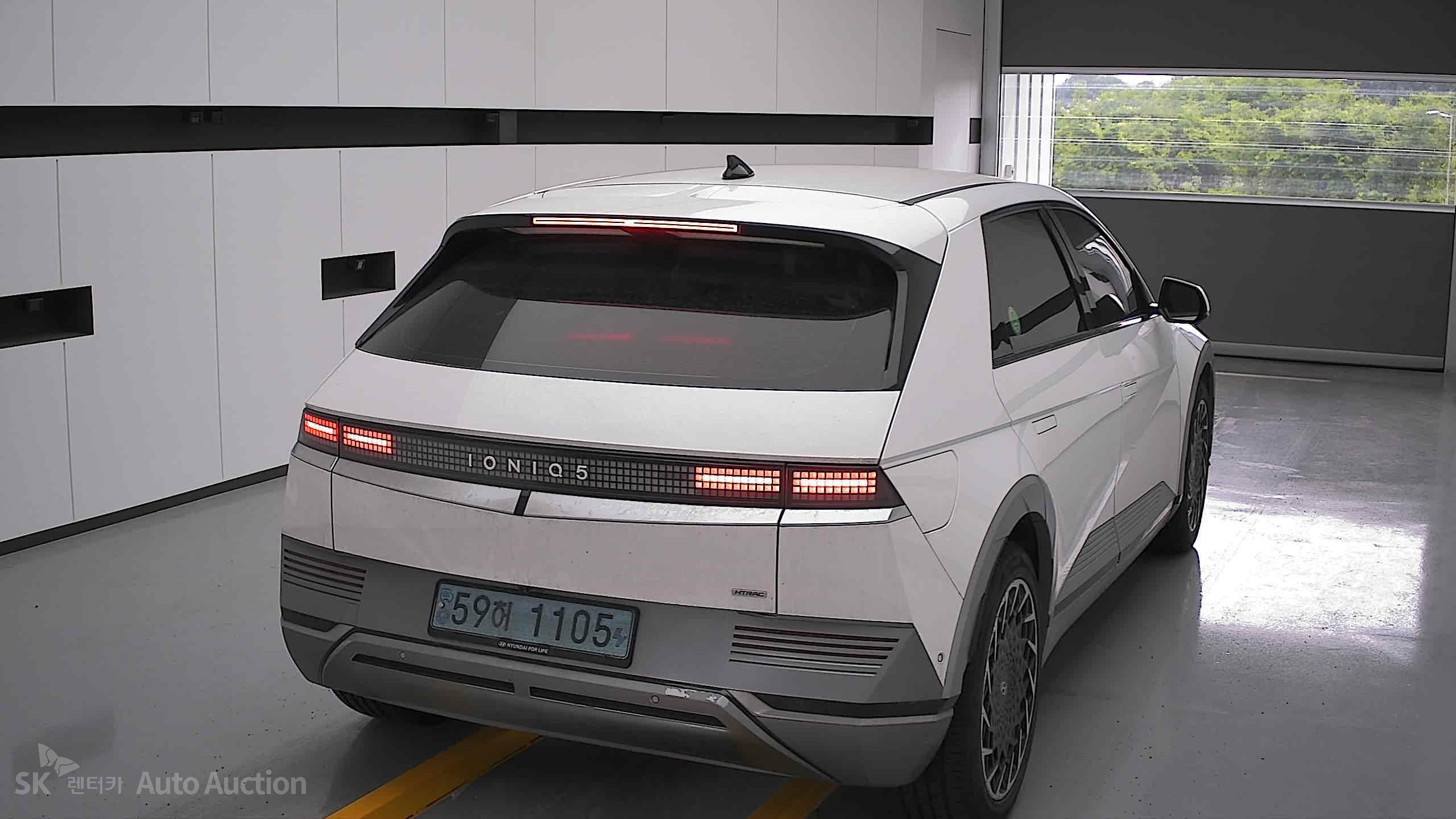 2022 - hyundai ioniq
