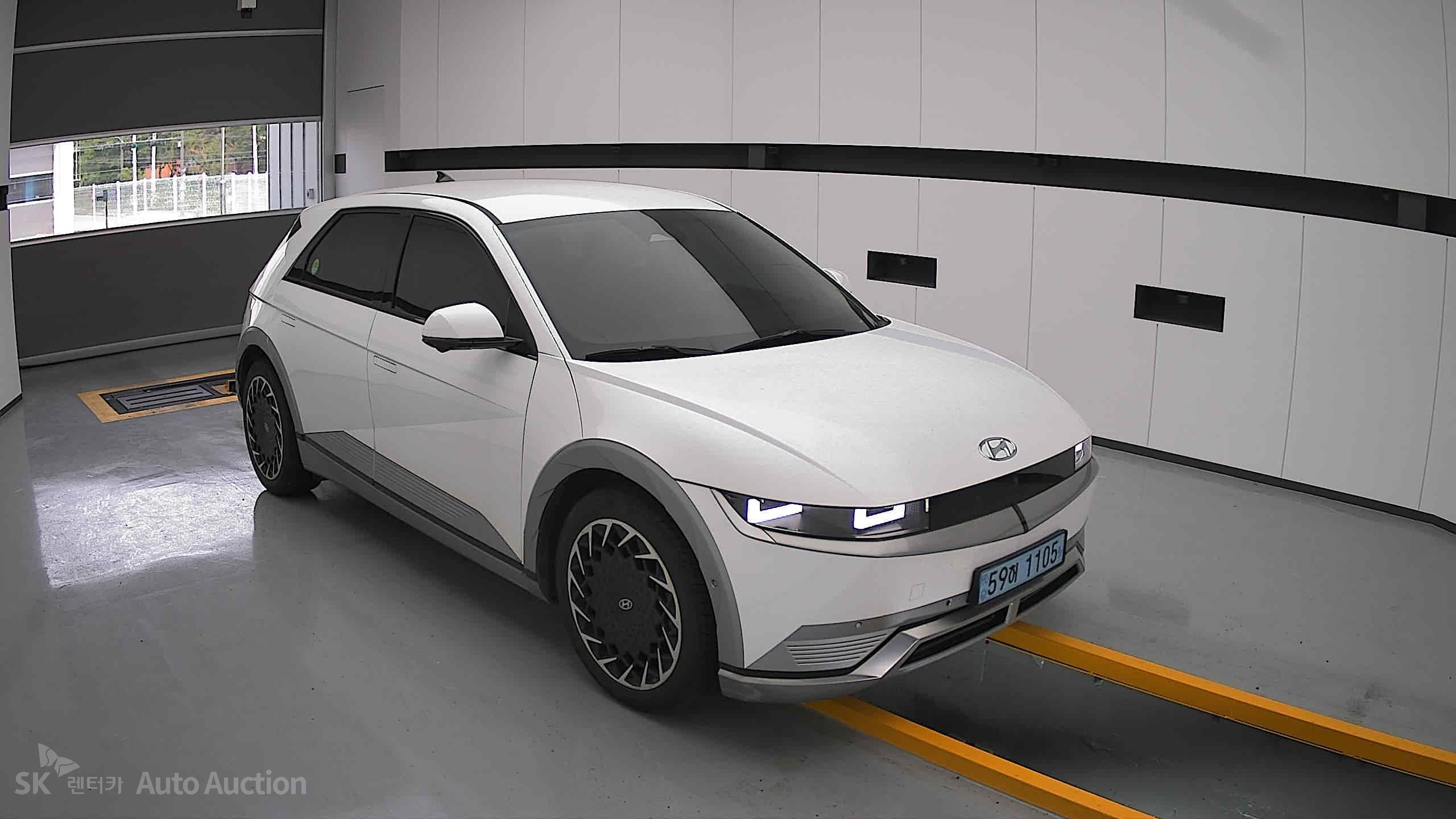 2022 - hyundai ioniq