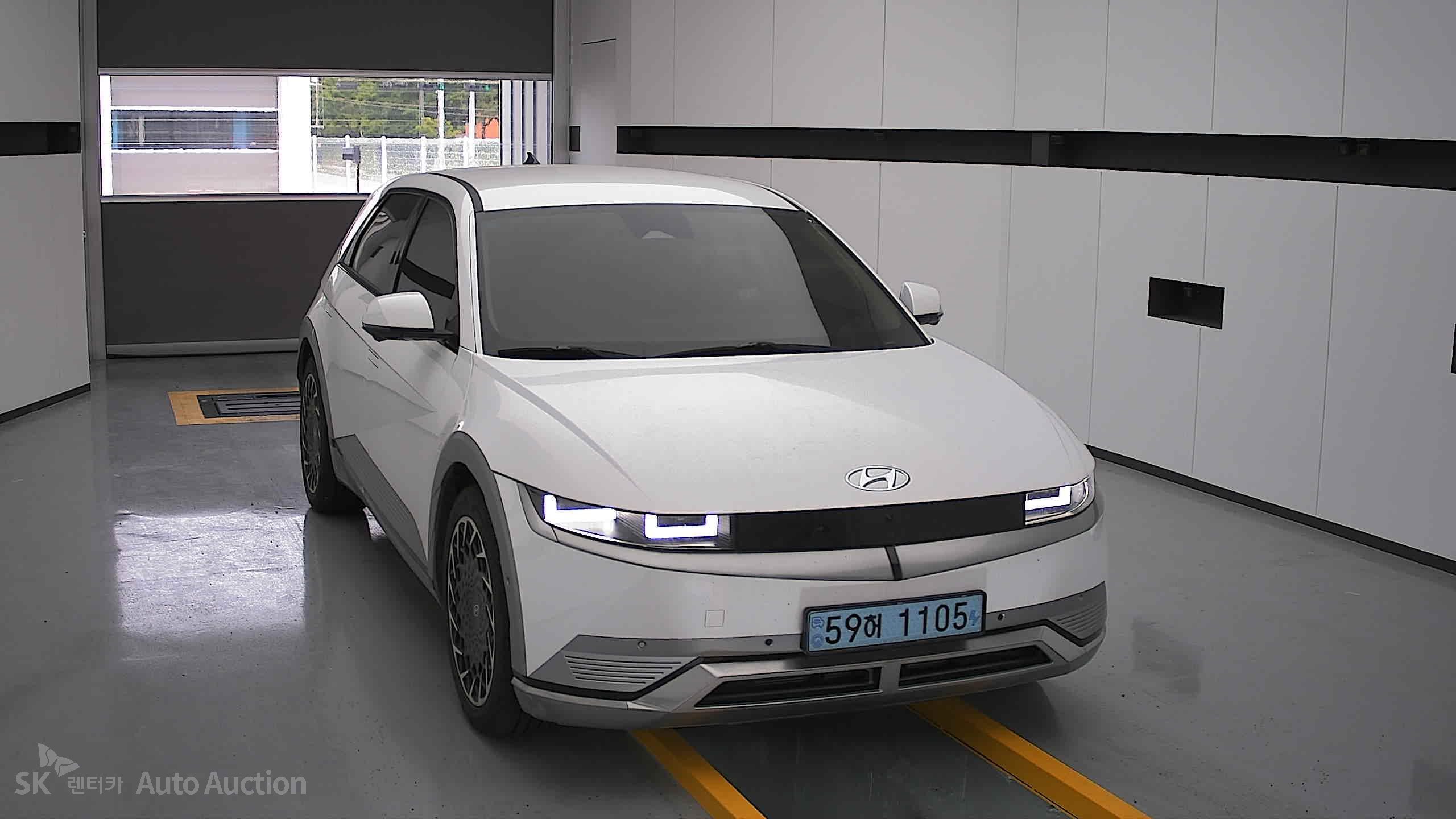2022 - hyundai ioniq