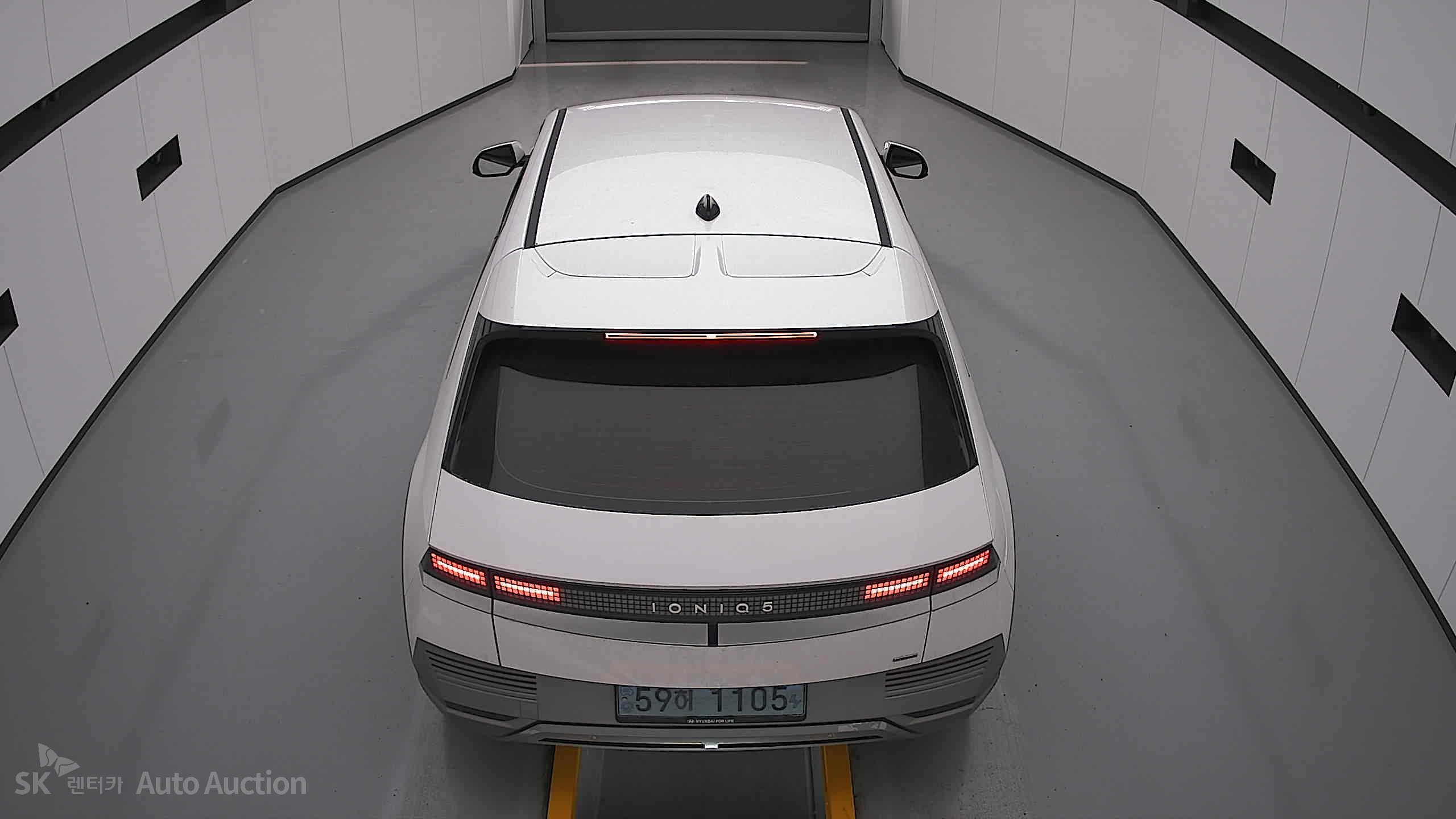 2022 - hyundai ioniq